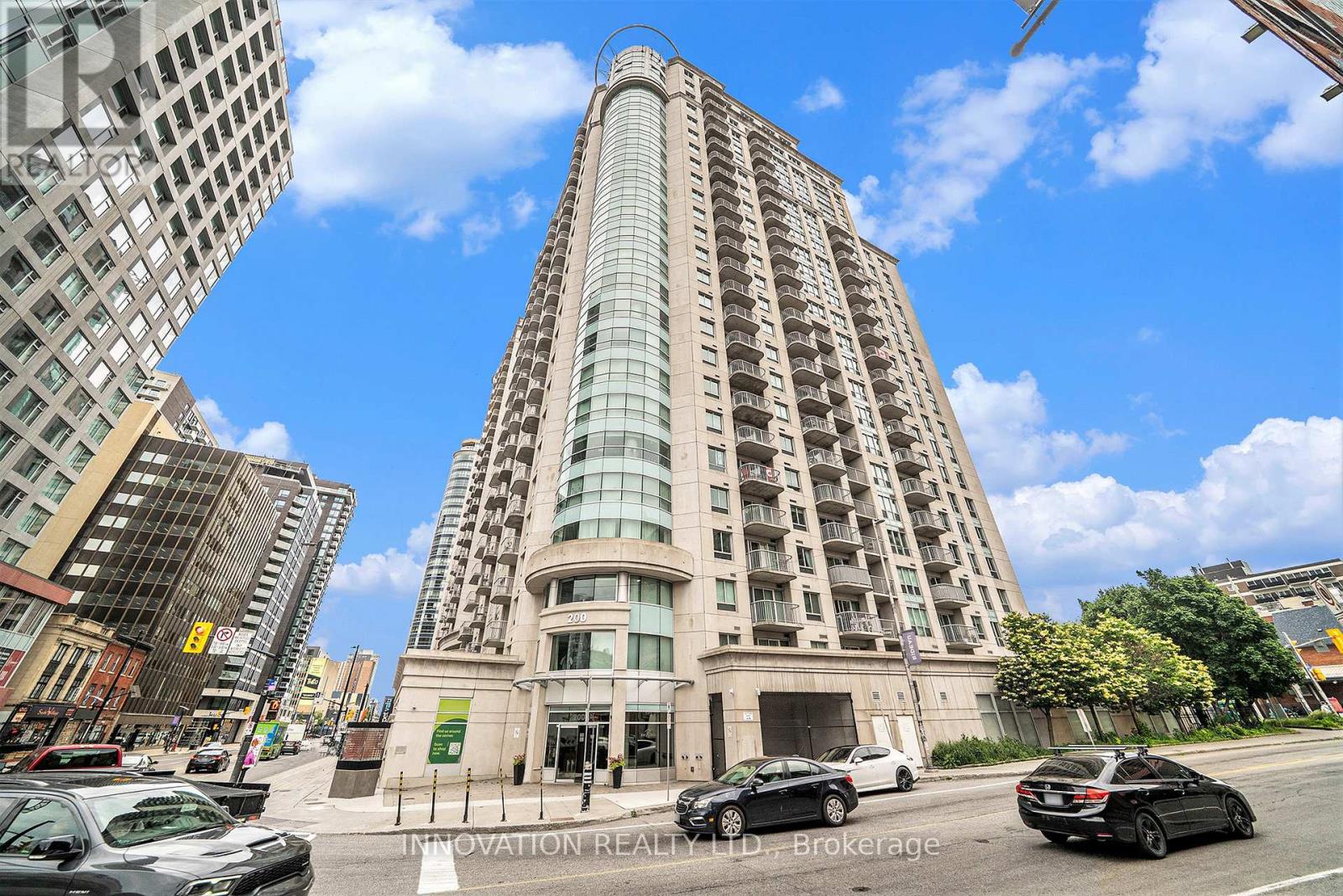 1008 - 200 Rideau Street, Ottawa, Ontario  K1N 5Y1 - Photo 1 - X12675064