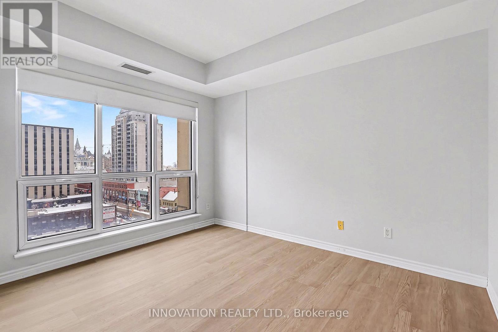 1008 - 200 Rideau Street, Ottawa, Ontario  K1N 5Y1 - Photo 5 - X12675064