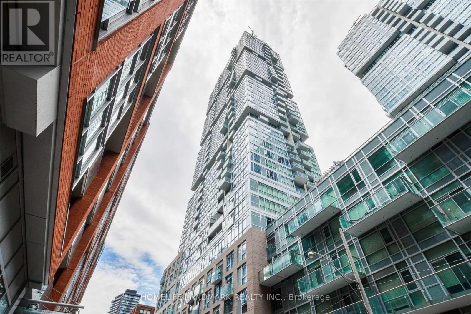 226 - 30 NELSON STREET, Toronto, Ontario