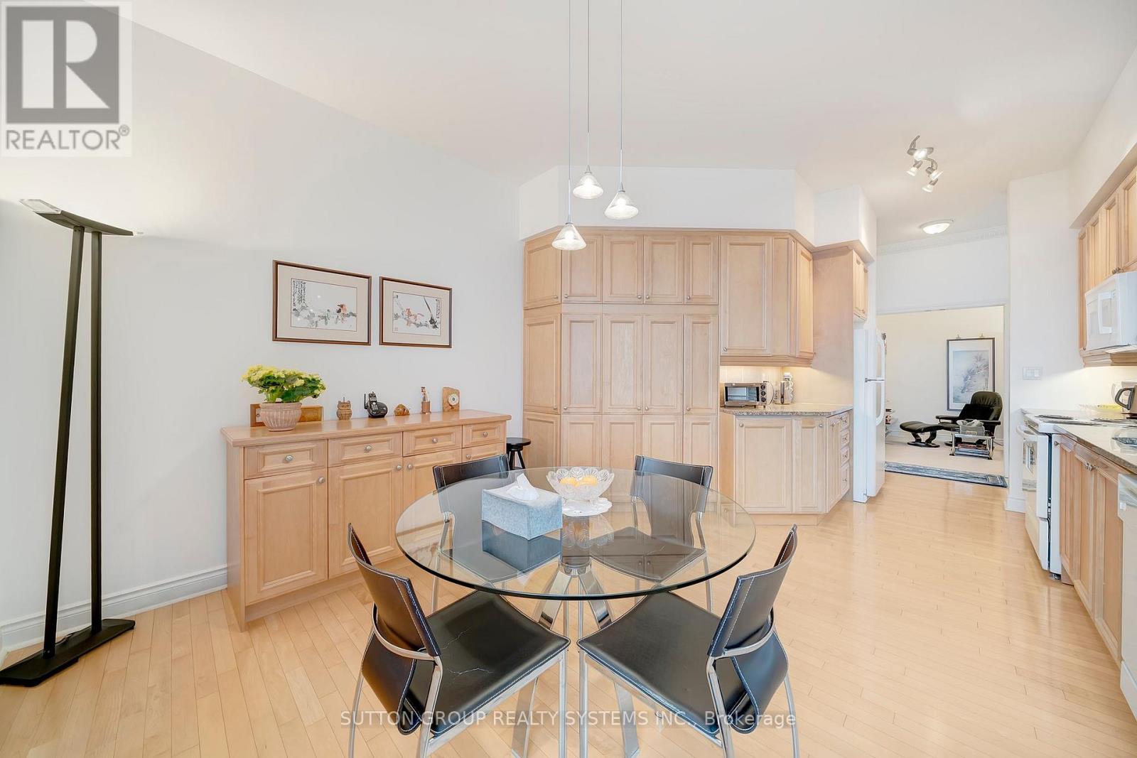 Uph 2 - 8 Rean Drive, Toronto, Ontario  M2K 3B9 - Photo 11 - C12675044