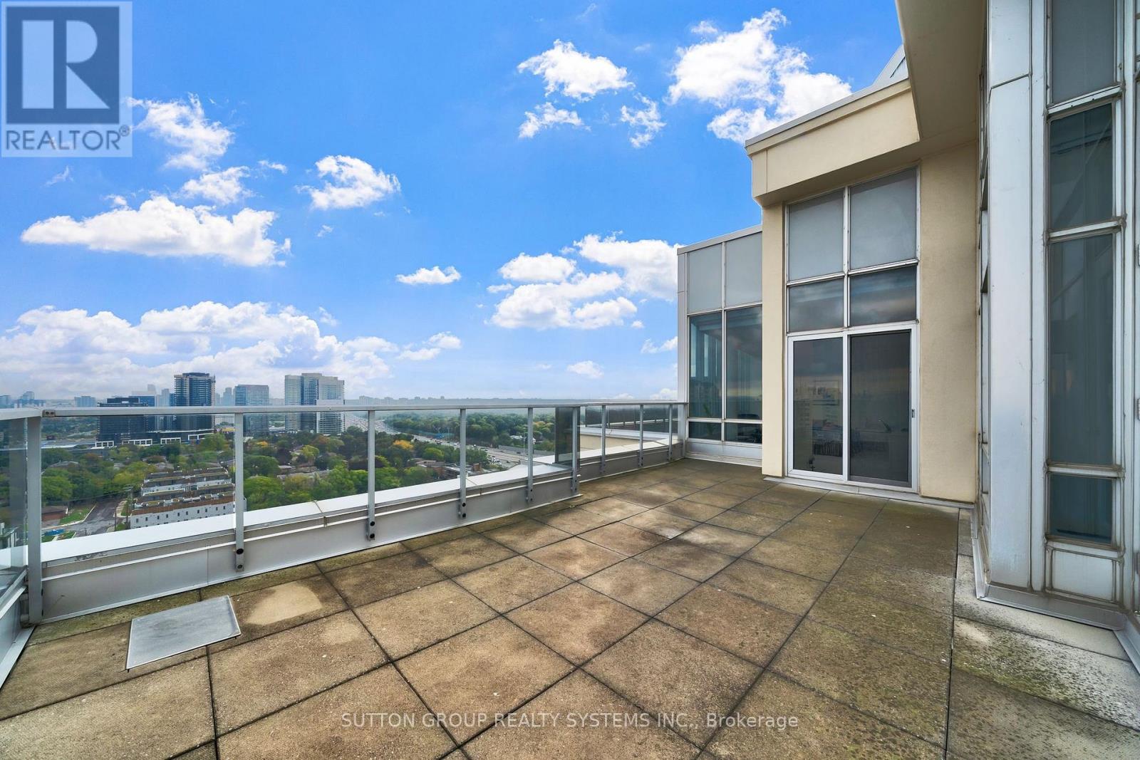 Uph 2 - 8 Rean Drive, Toronto, Ontario  M2K 3B9 - Photo 21 - C12675044