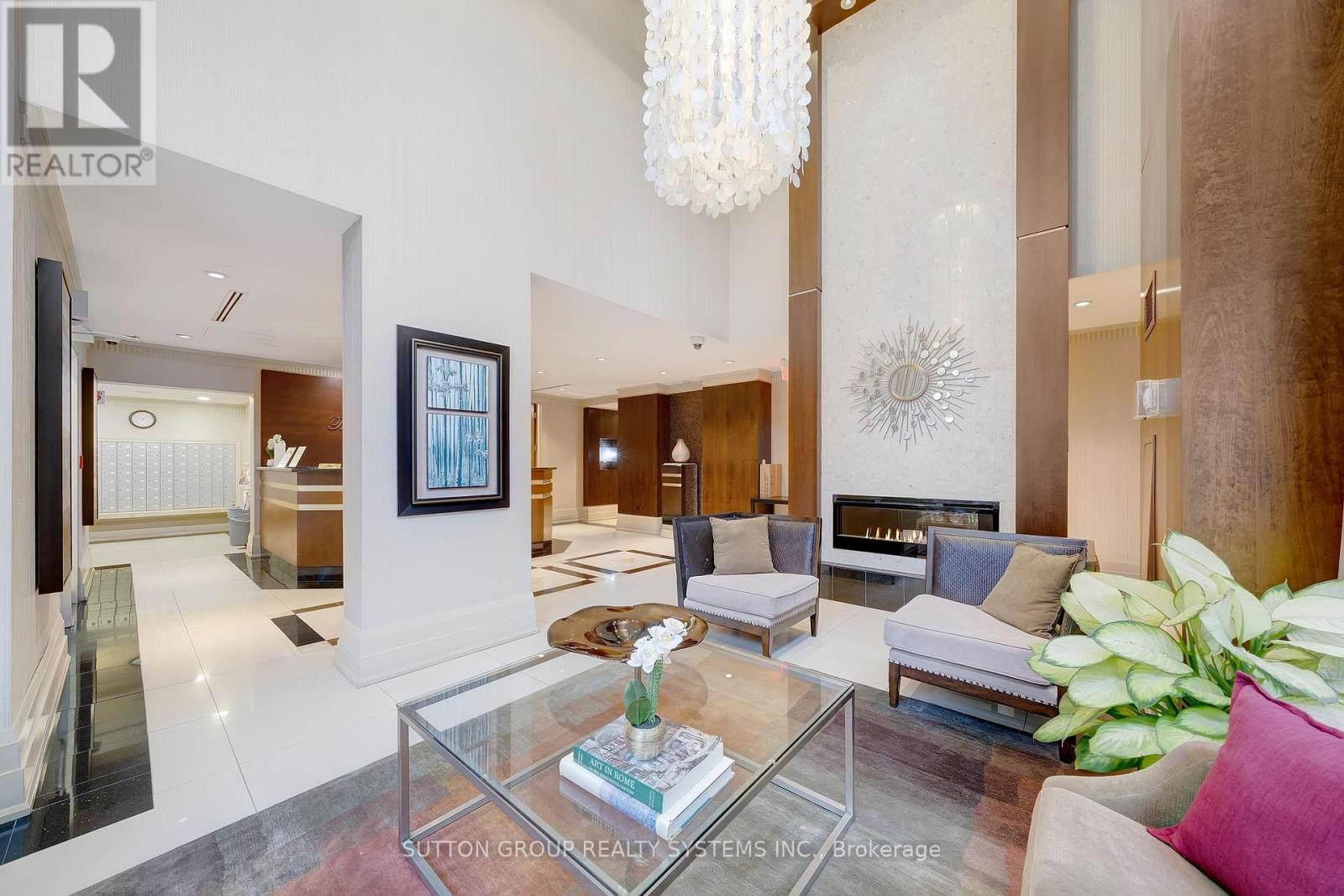 Uph 2 - 8 Rean Drive, Toronto, Ontario  M2K 3B9 - Photo 3 - C12675044