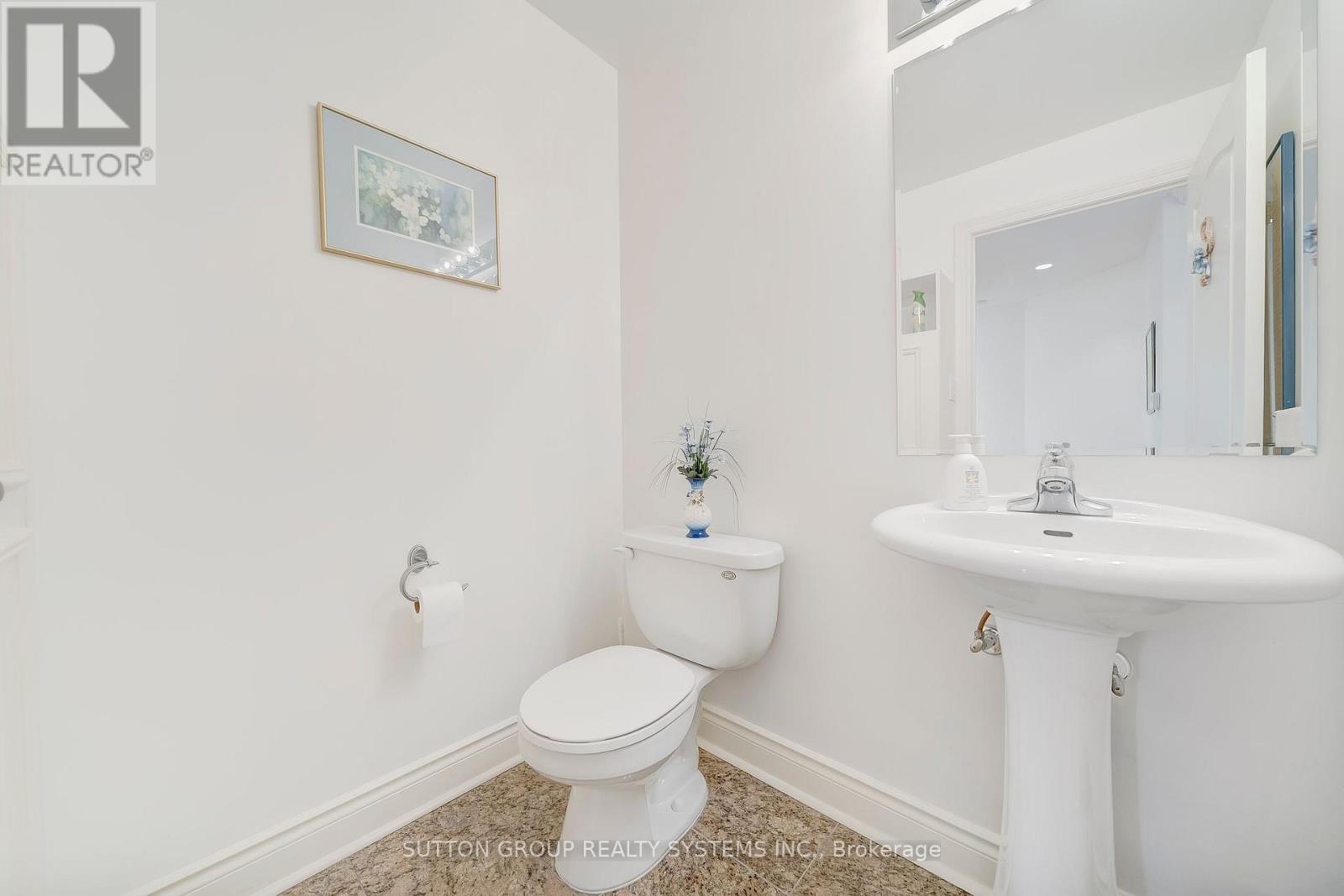 Uph 2 - 8 Rean Drive, Toronto, Ontario  M2K 3B9 - Photo 6 - C12675044