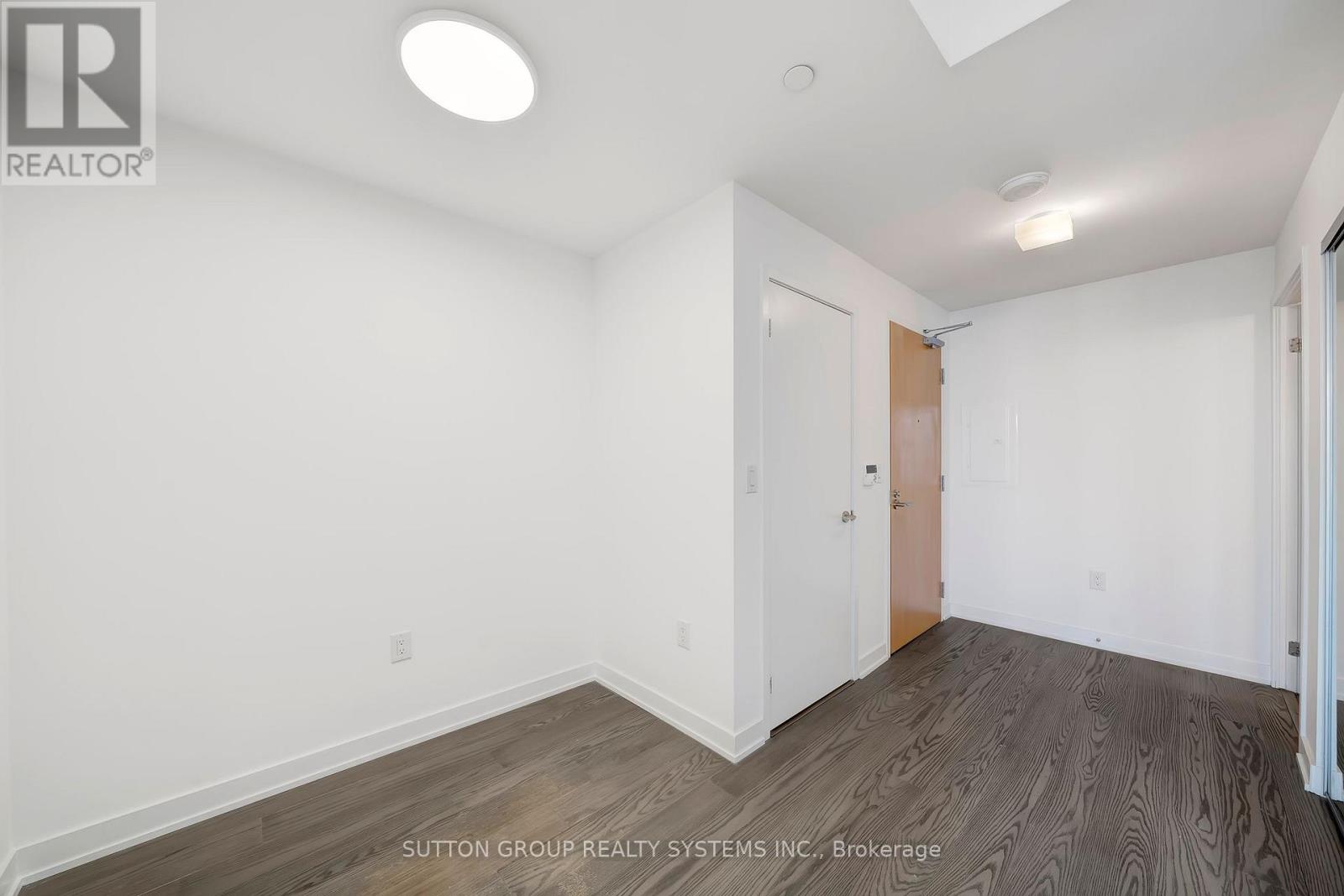 4707 - 11 Wellesley Street W, Toronto, Ontario M4Y 0G4 - Photo 11 - C12675050