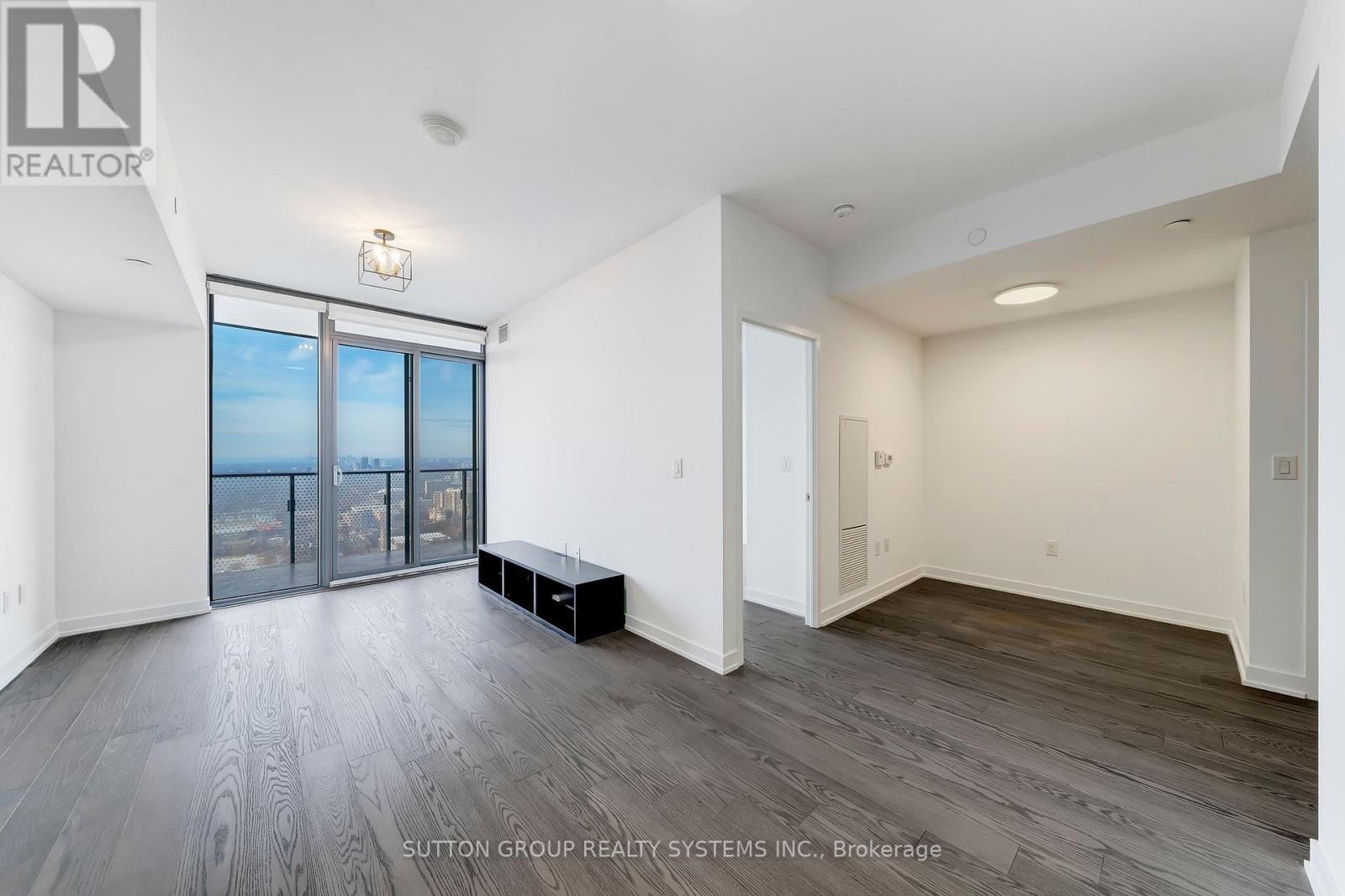 4707 - 11 Wellesley Street W, Toronto, Ontario M4Y 0G4 - Photo 12 - C12675050