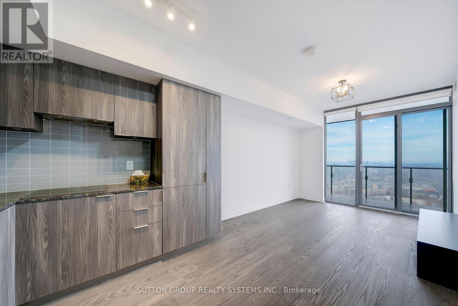 4707 - 11 Wellesley Street W, Toronto, Ontario M4Y 0G4 - Photo 13 - C12675050