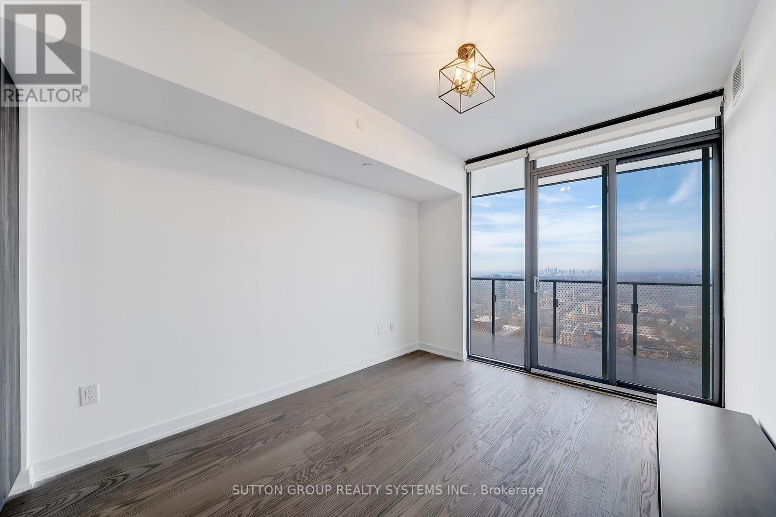 4707 - 11 Wellesley Street W, Toronto, Ontario M4Y 0G4 - Photo 14 - C12675050