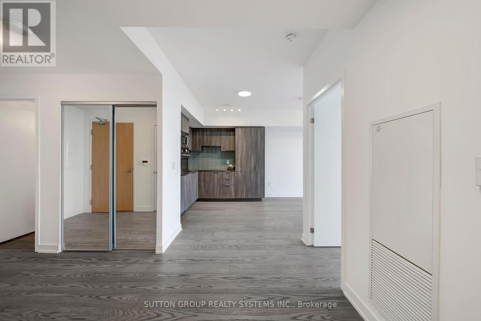 4707 - 11 Wellesley Street W, Toronto, Ontario M4Y 0G4 - Photo 6 - C12675050