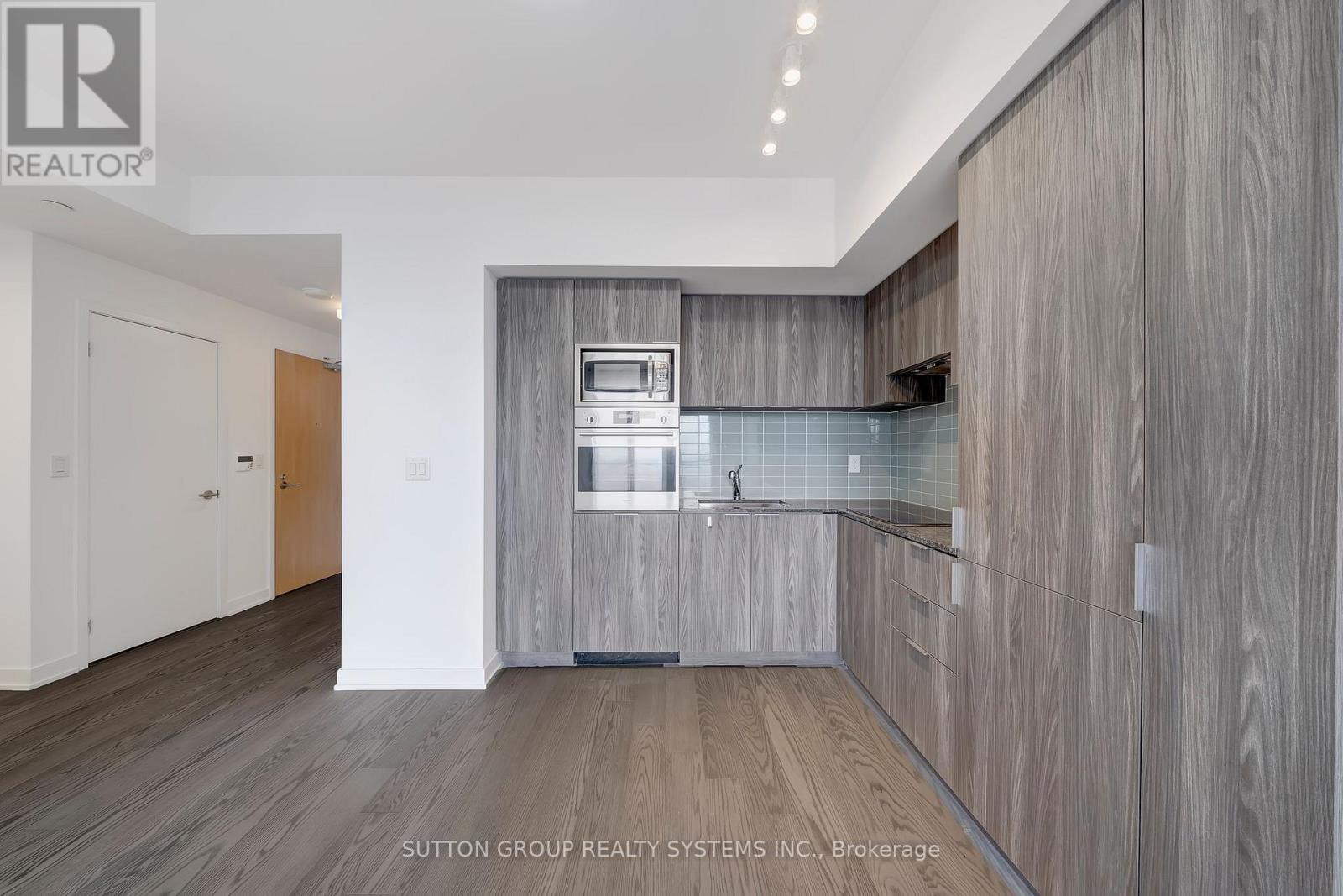 4707 - 11 Wellesley Street W, Toronto, Ontario M4Y 0G4 - Photo 9 - C12675050