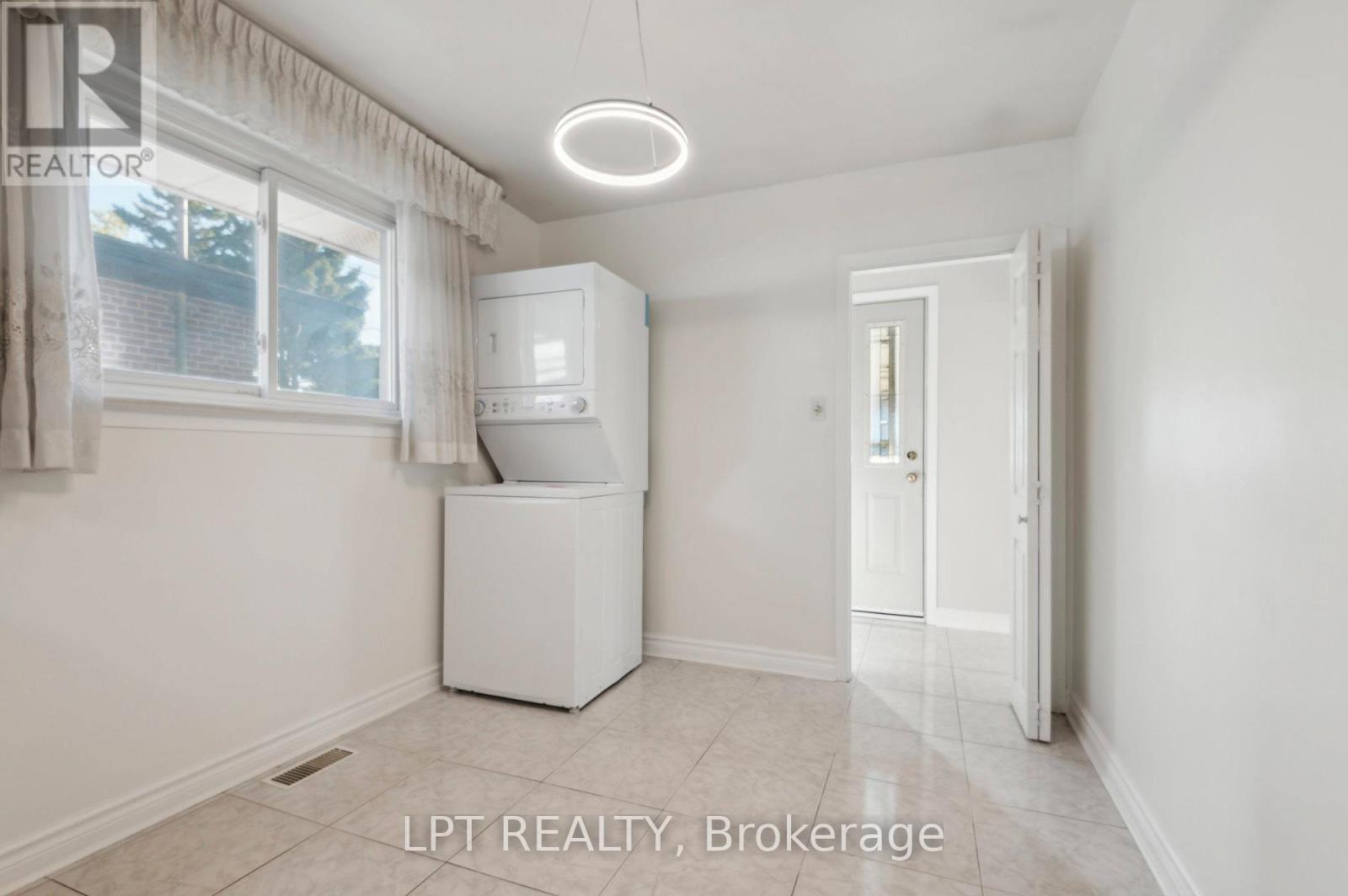 Main - 29 Jeanette Street, Toronto, Ontario  M1M 3G3 - Photo 20 - E12675024