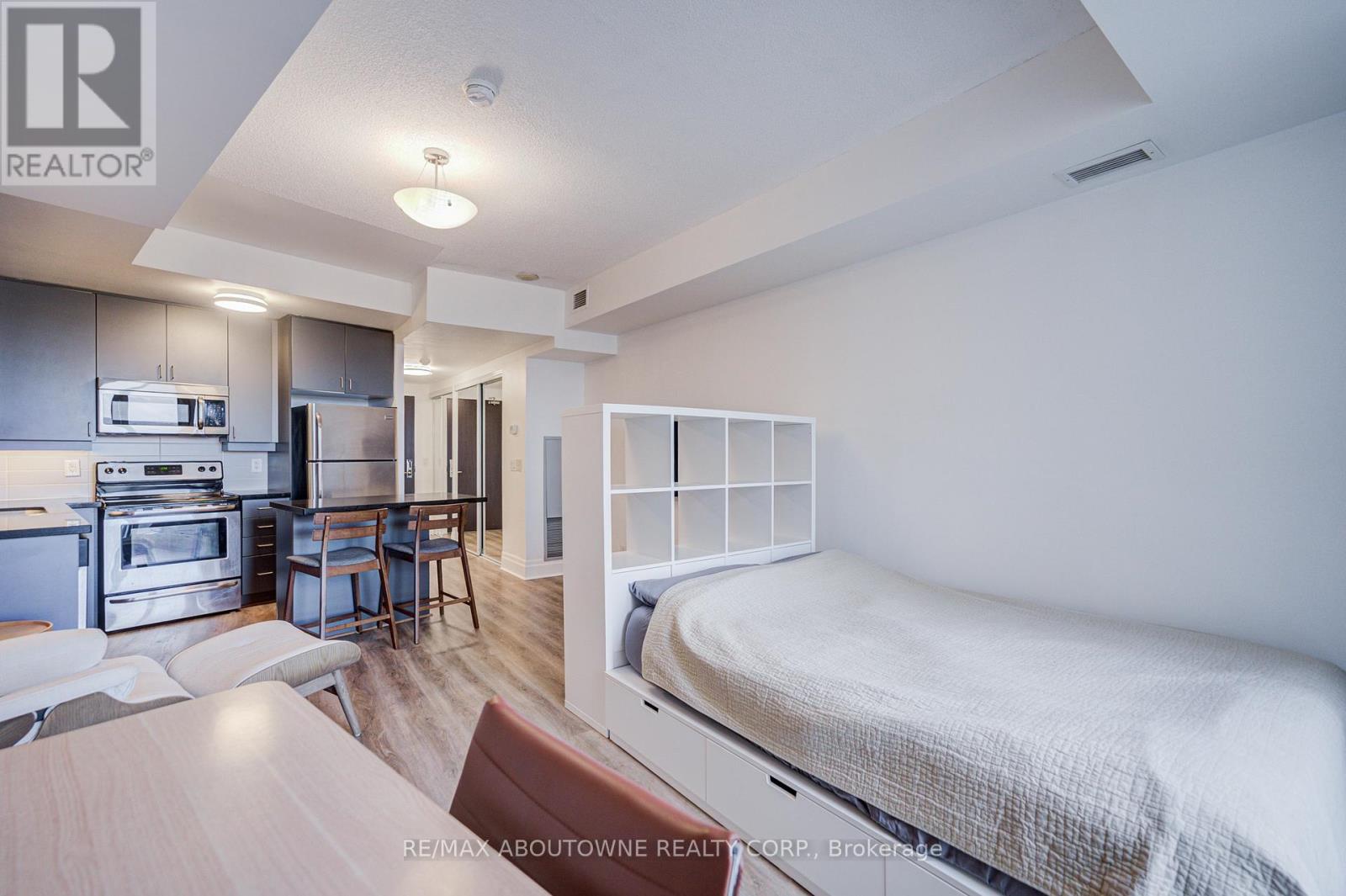 609 - 151 Upper Duke Crescent, Markham, Ontario  L6G 0C9 - Photo 33 - N12675000