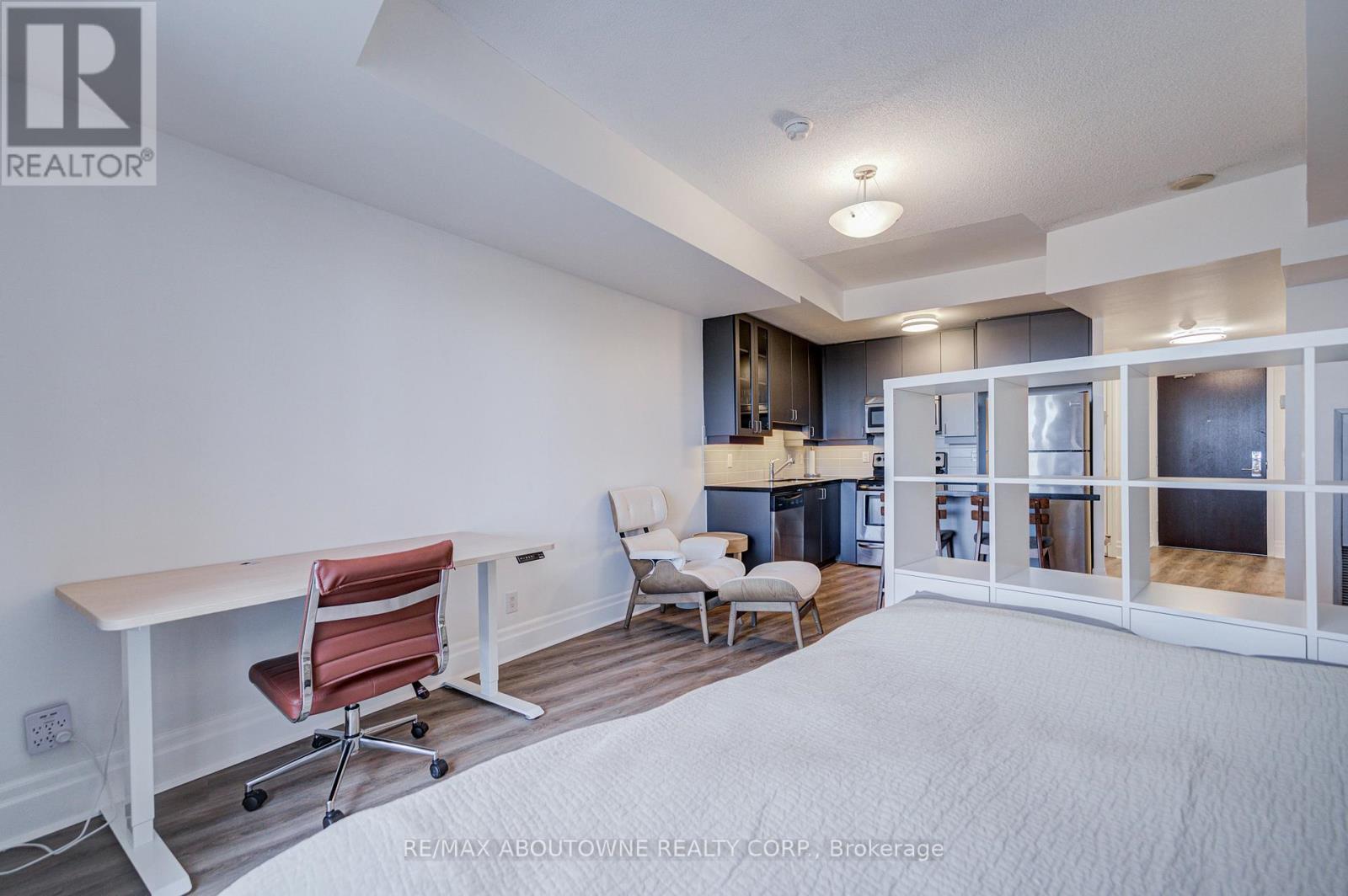 609 - 151 Upper Duke Crescent, Markham, Ontario  L6G 0C9 - Photo 34 - N12675000