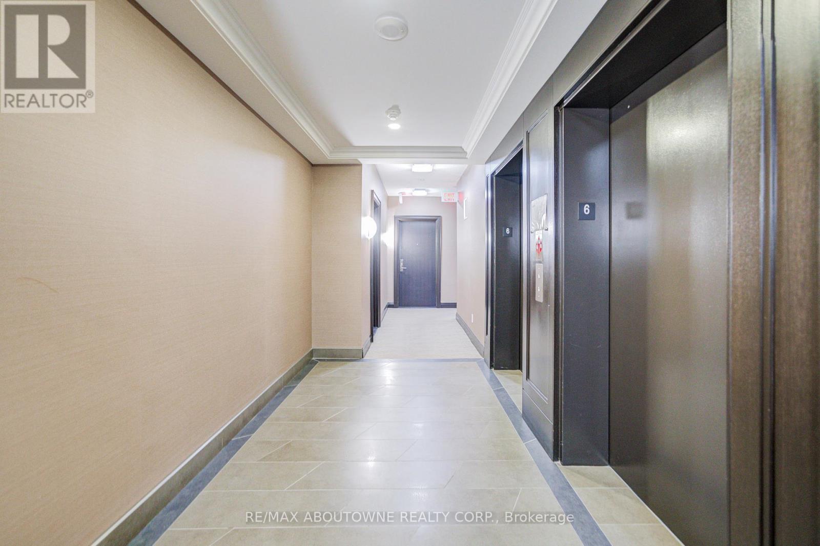 609 - 151 Upper Duke Crescent, Markham, Ontario  L6G 0C9 - Photo 8 - N12675000