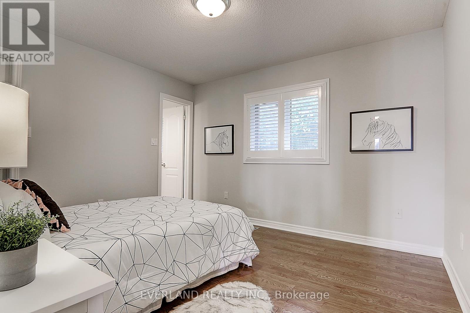 922 Best Circle, Newmarket, Ontario  L3X 2H8 - Photo 27 - N12675008