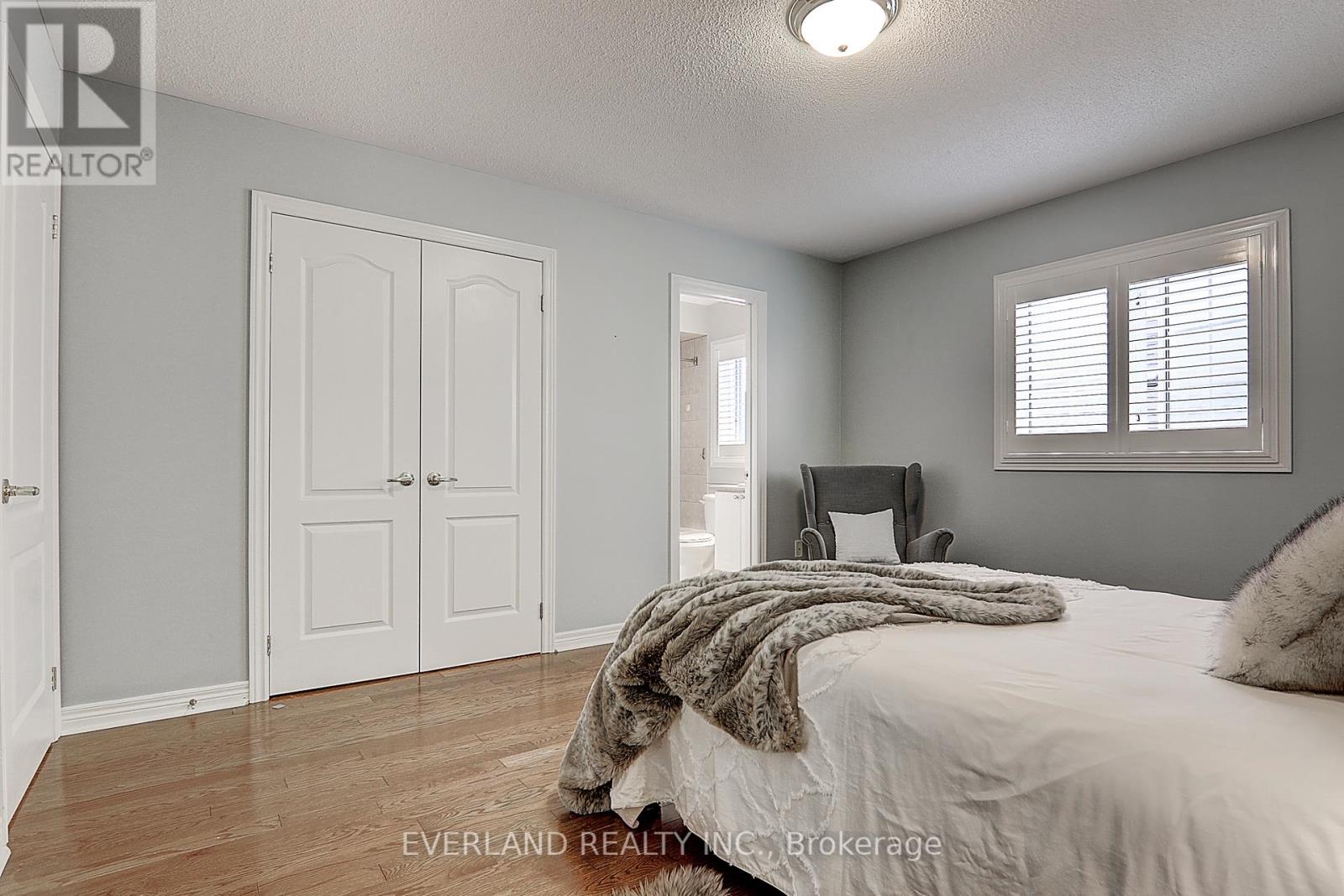 922 Best Circle, Newmarket, Ontario  L3X 2H8 - Photo 31 - N12675008