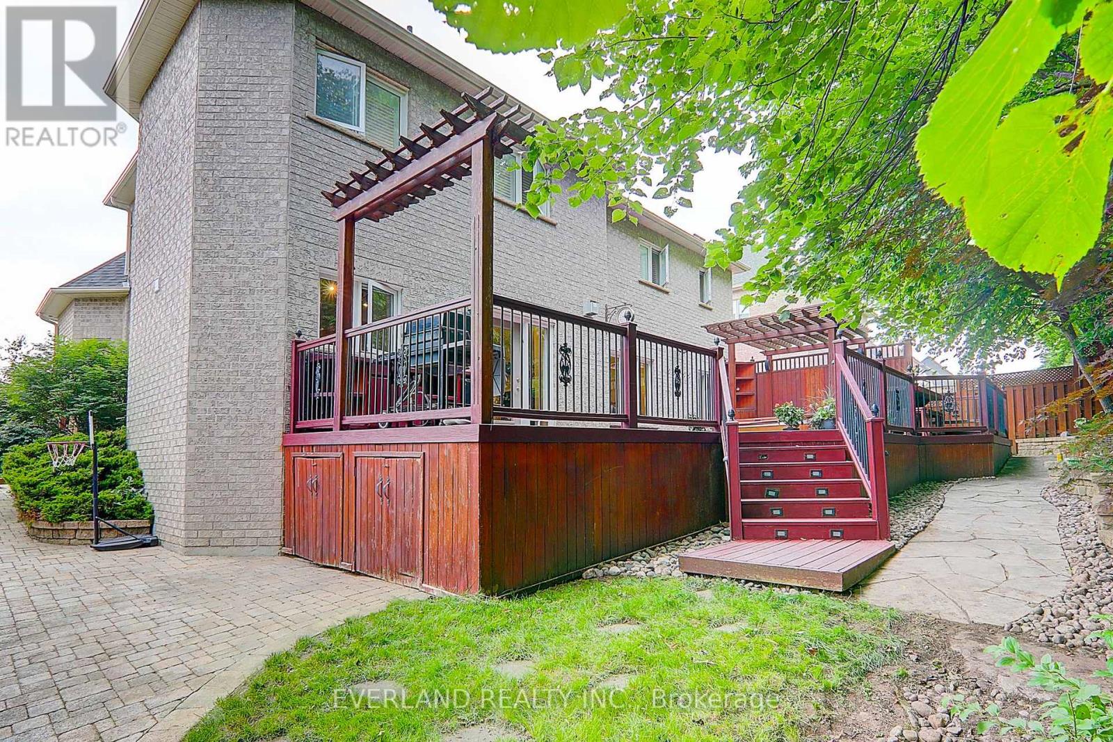 922 Best Circle, Newmarket, Ontario  L3X 2H8 - Photo 45 - N12675008