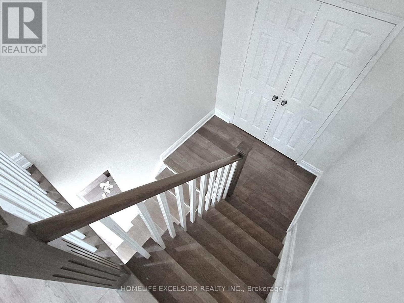 164 Webb Street, Bradford West Gwillimbury, Ontario  L3Z 0P8 - Photo 20 - N12675034