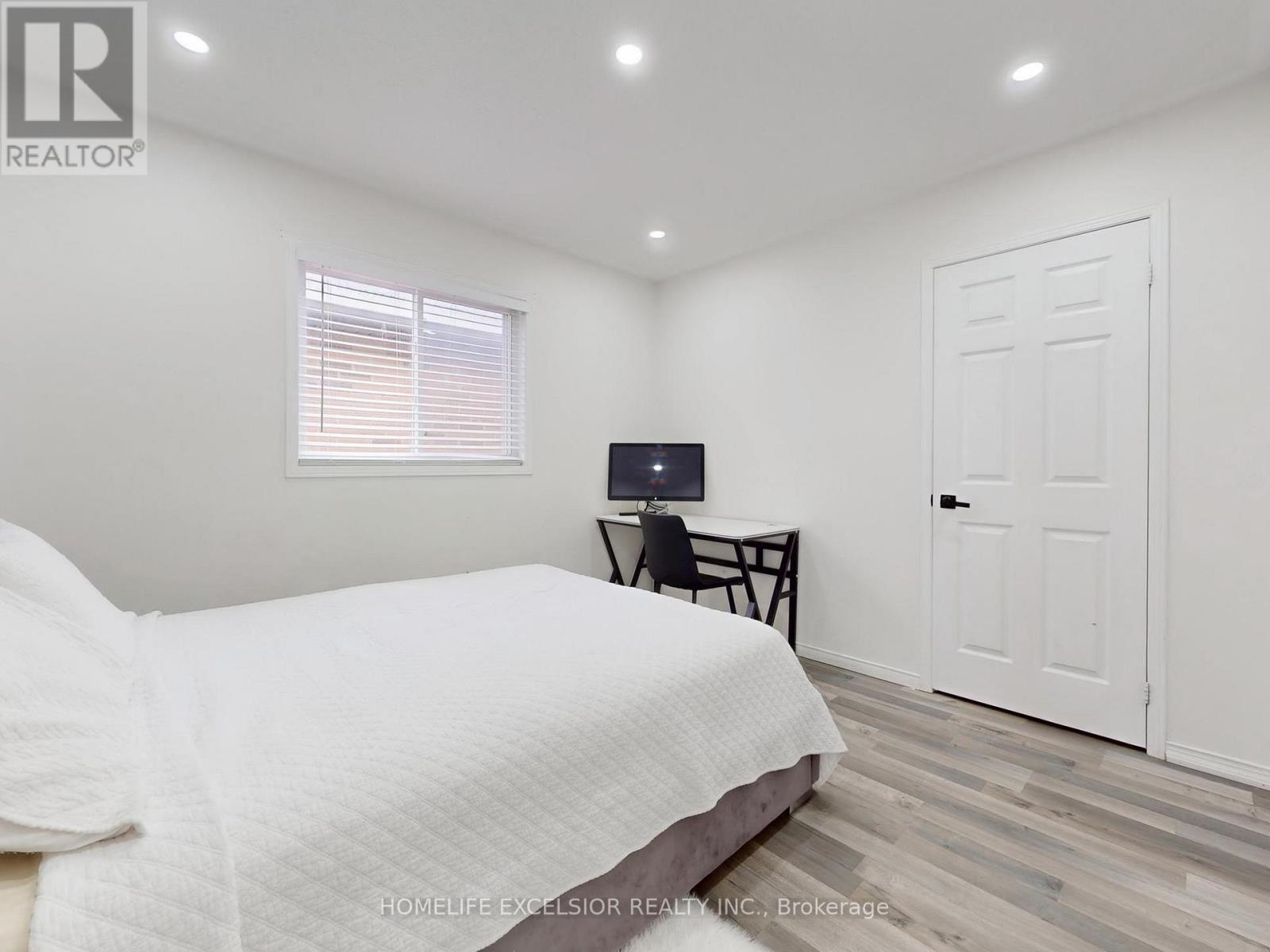 164 Webb Street, Bradford West Gwillimbury, Ontario  L3Z 0P8 - Photo 27 - N12675034