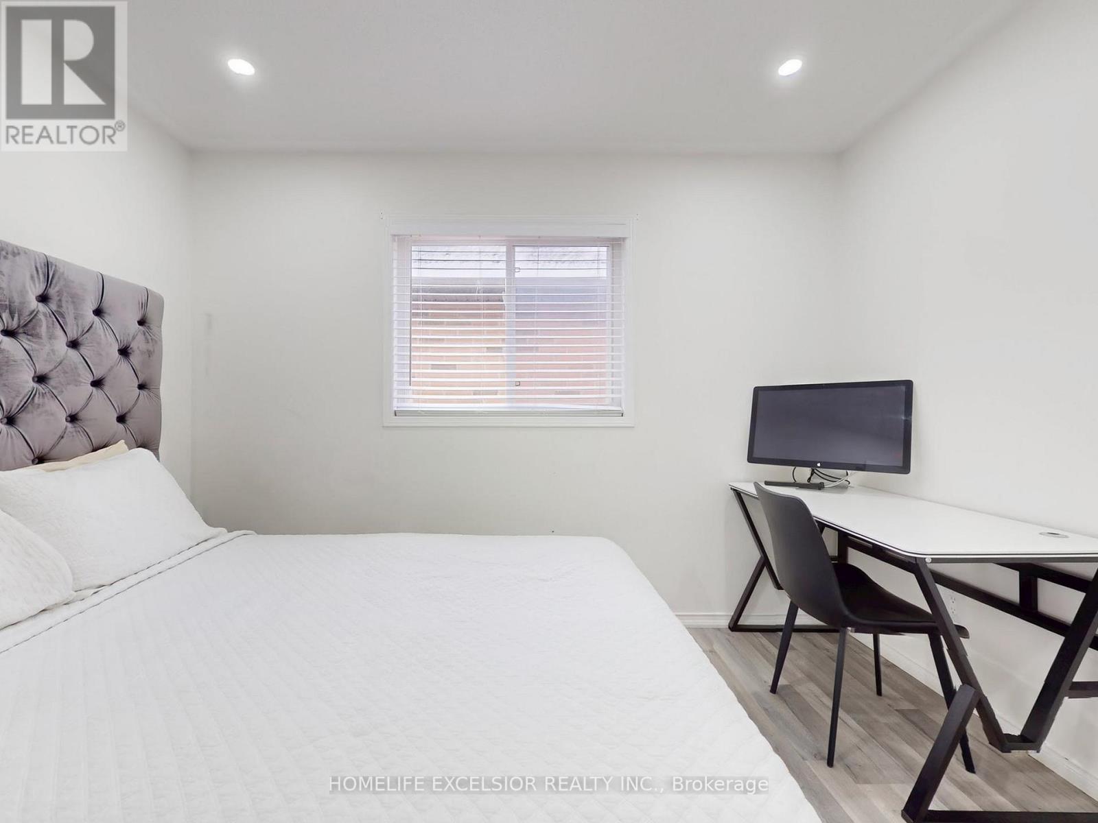 164 Webb Street, Bradford West Gwillimbury, Ontario  L3Z 0P8 - Photo 28 - N12675034