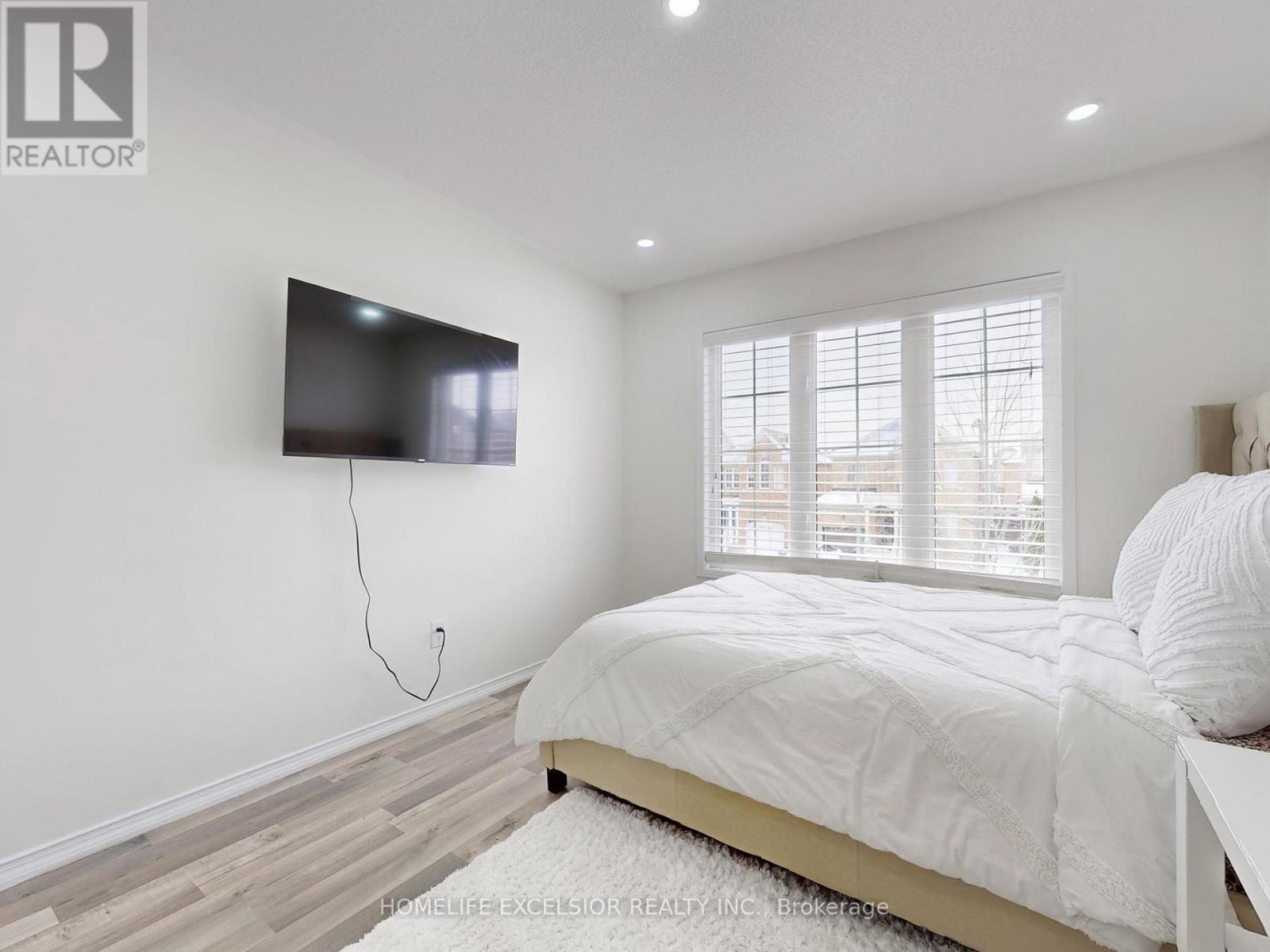 164 Webb Street, Bradford West Gwillimbury, Ontario  L3Z 0P8 - Photo 34 - N12675034