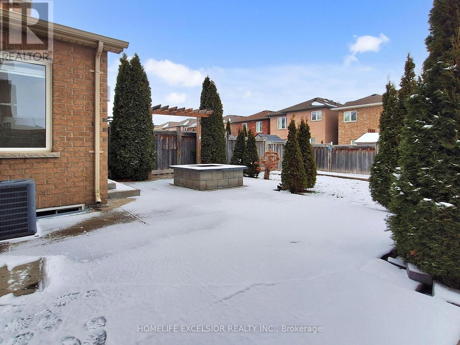 164 Webb Street, Bradford West Gwillimbury, Ontario  L3Z 0P8 - Photo 40 - N12675034
