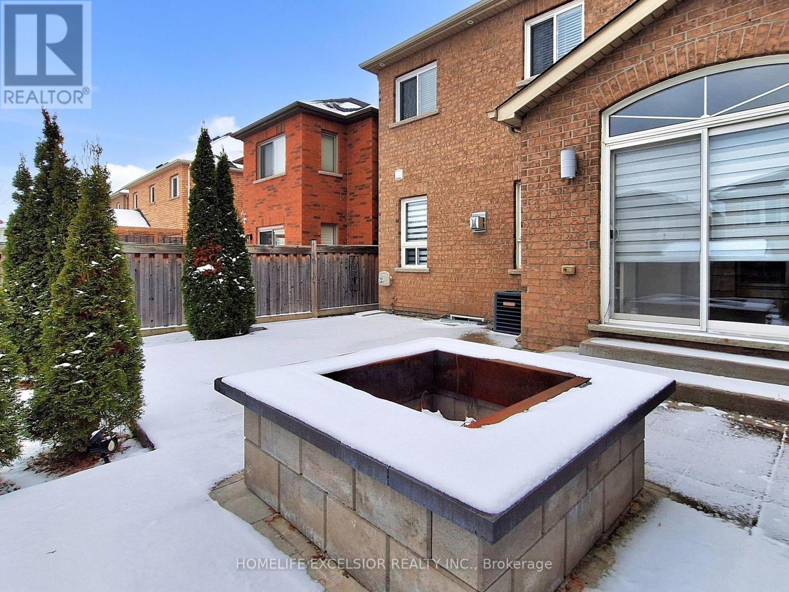 164 Webb Street, Bradford West Gwillimbury, Ontario  L3Z 0P8 - Photo 42 - N12675034