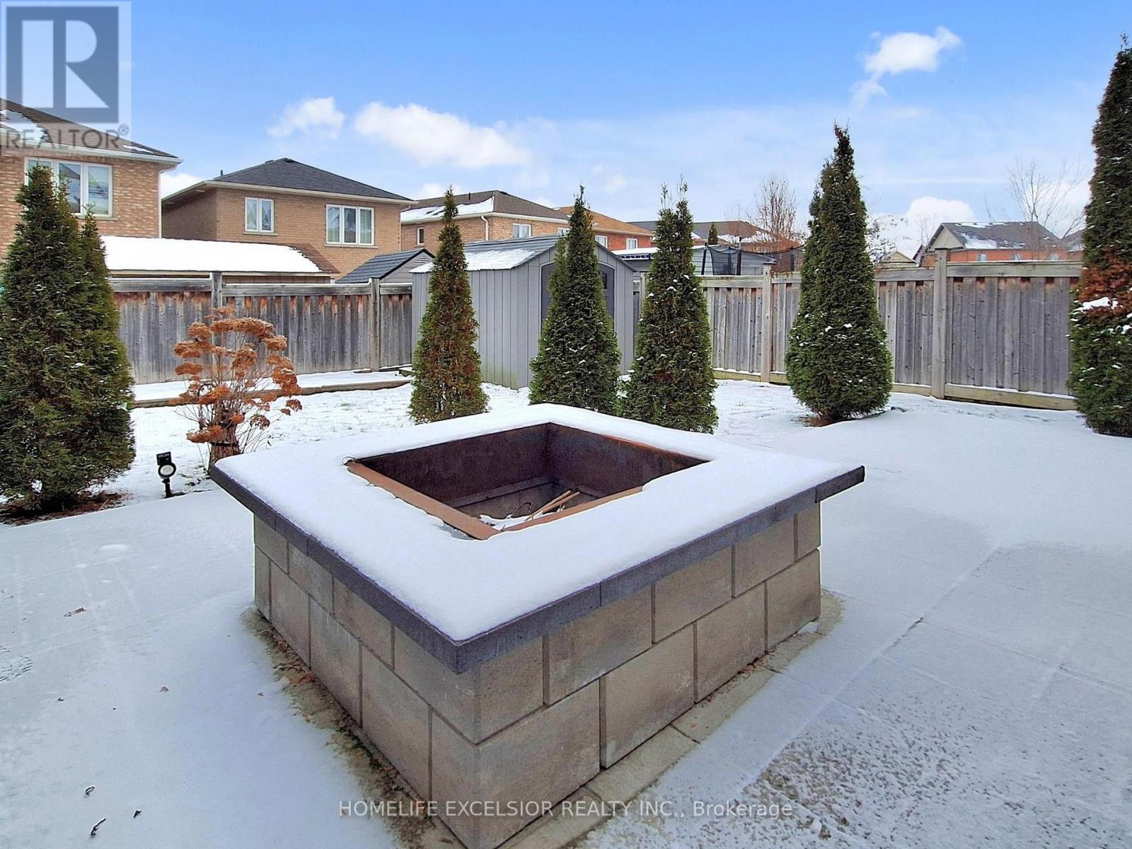 164 Webb Street, Bradford West Gwillimbury, Ontario  L3Z 0P8 - Photo 44 - N12675034