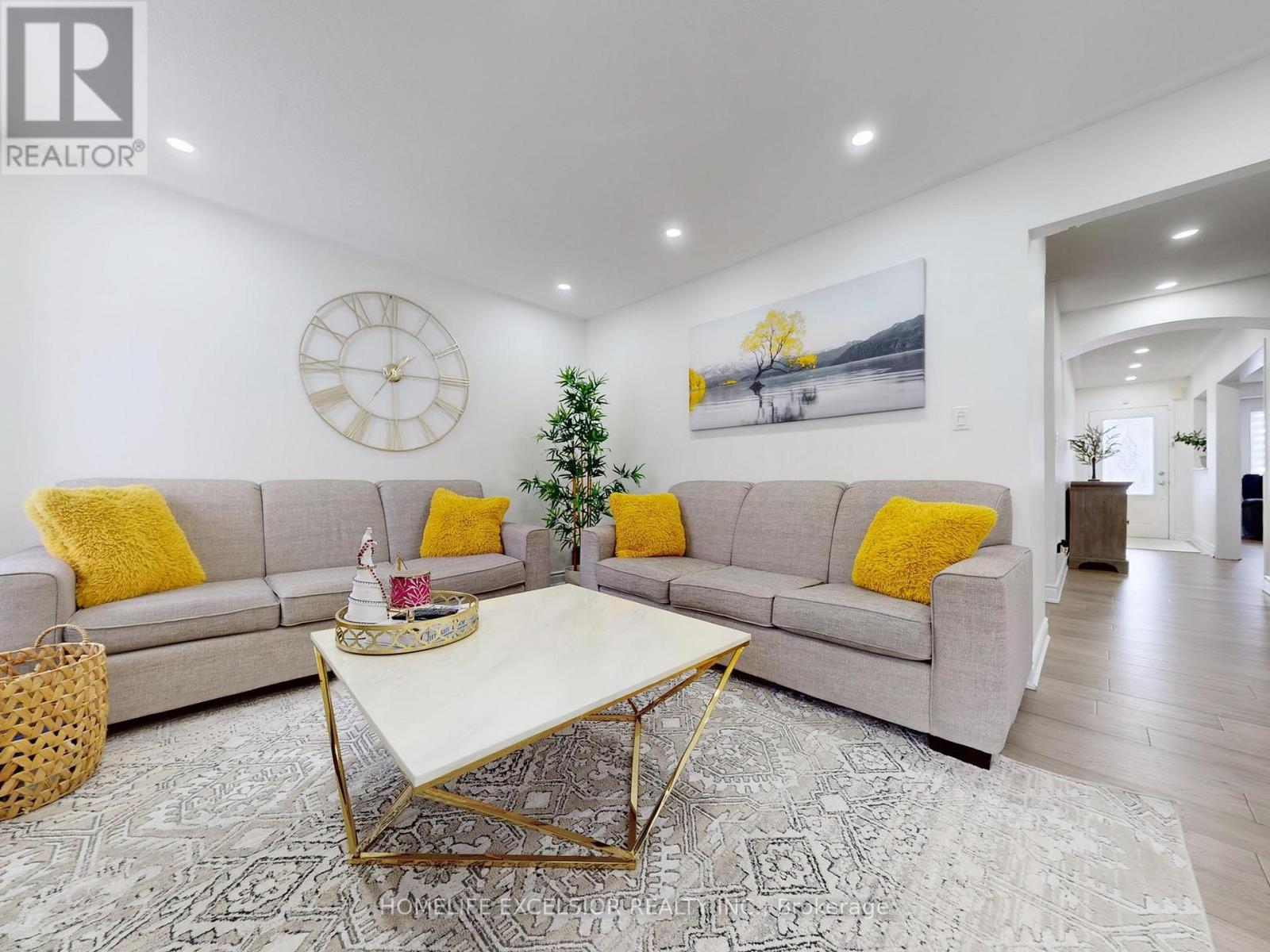 164 Webb Street, Bradford West Gwillimbury, Ontario  L3Z 0P8 - Photo 5 - N12675034