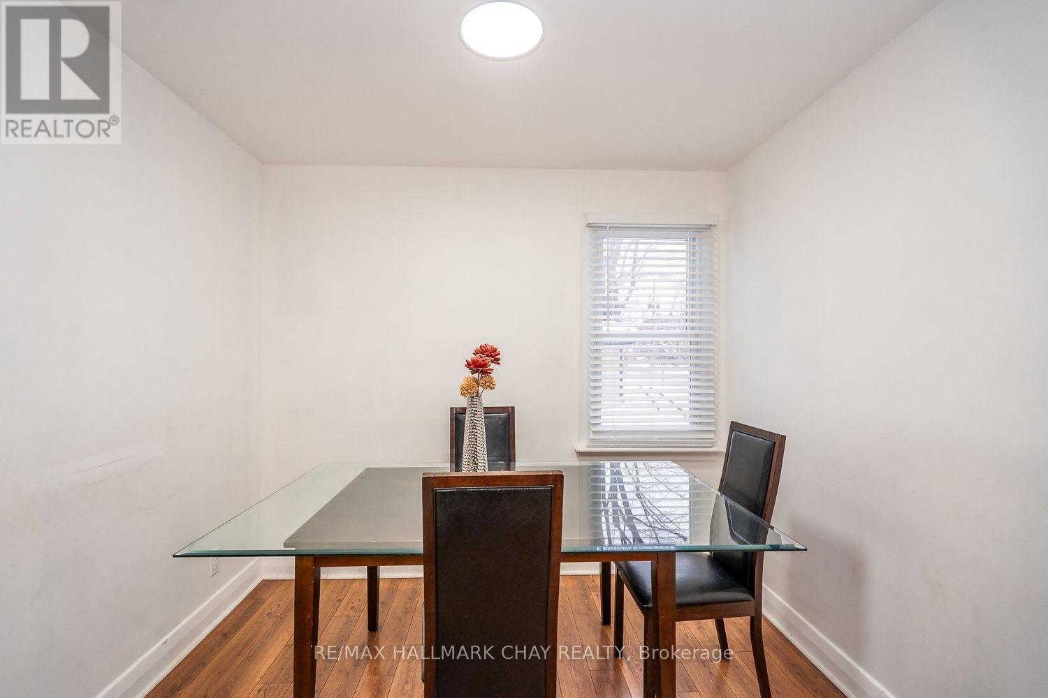 212 Albert Street W, New Tecumseth, Ontario  L9R 1B6 - Photo 10 - N12675074