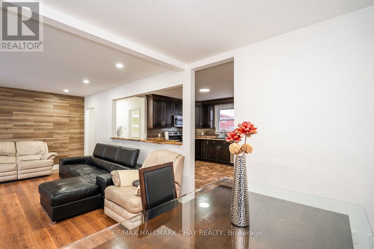 212 Albert Street W, New Tecumseth, Ontario  L9R 1B6 - Photo 11 - N12675074