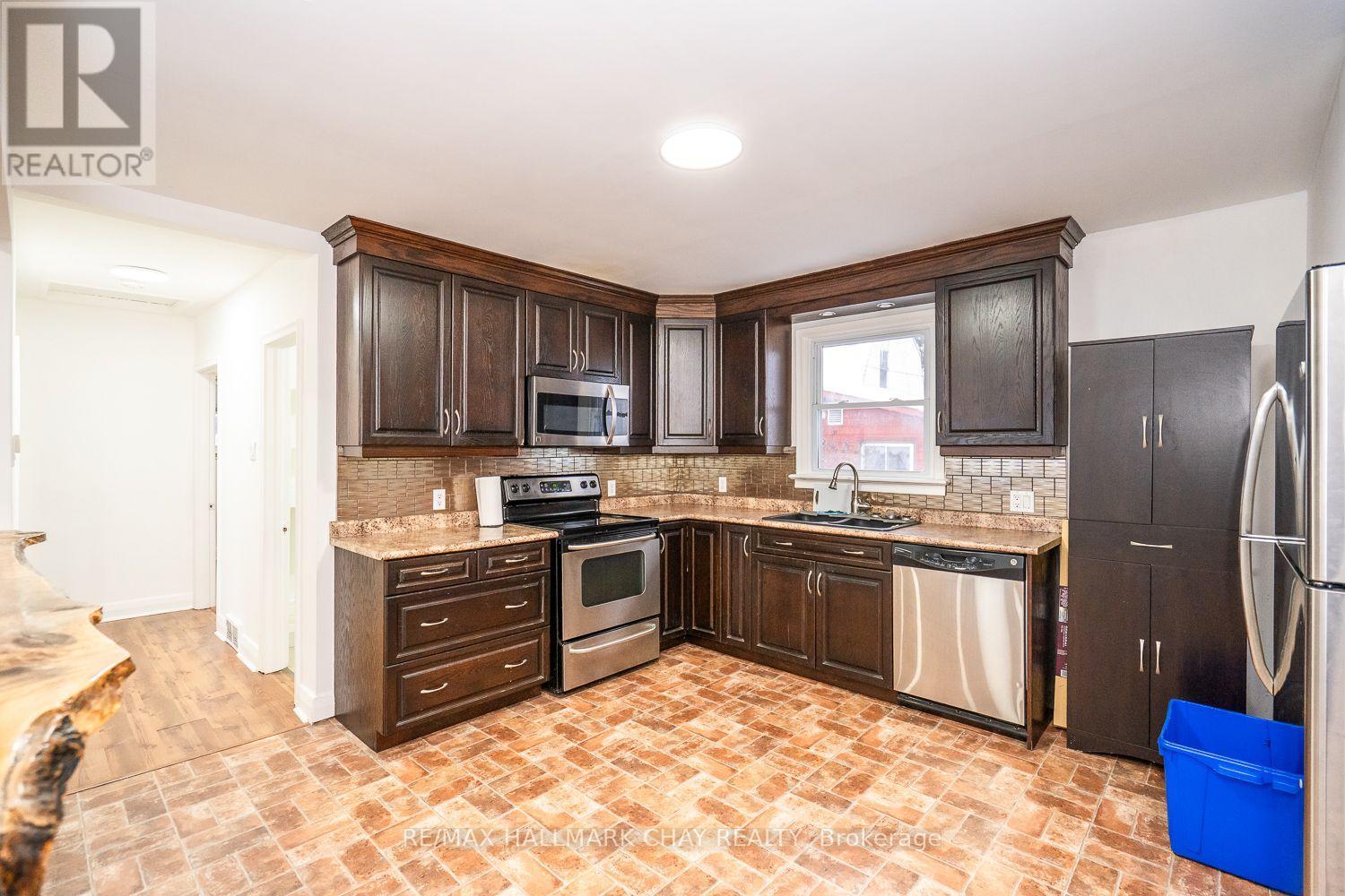 212 Albert Street W, New Tecumseth, Ontario  L9R 1B6 - Photo 12 - N12675074