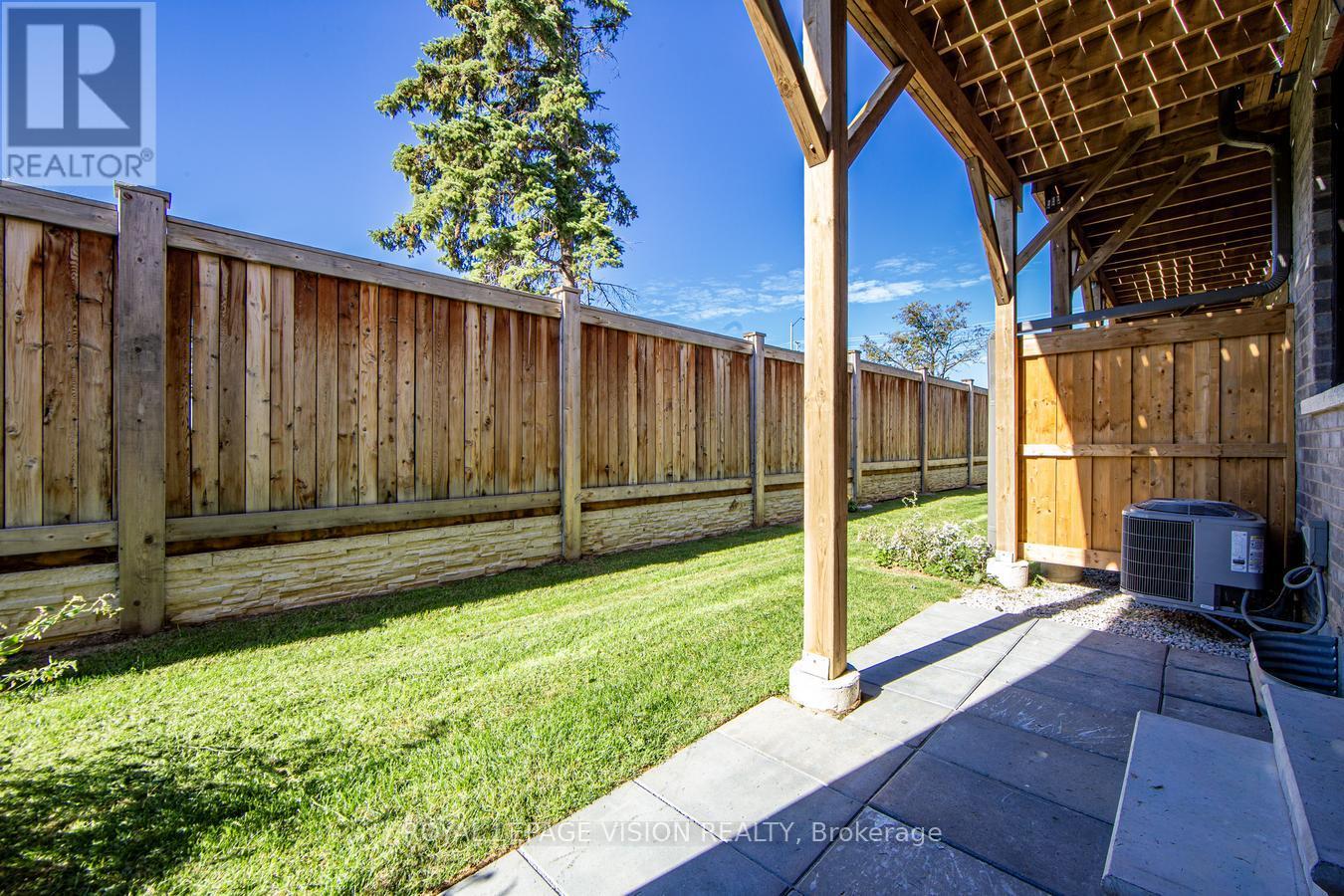 14 Folcroft Street, Brampton, Ontario  L6Y 0B6 - Photo 41 - W12675012