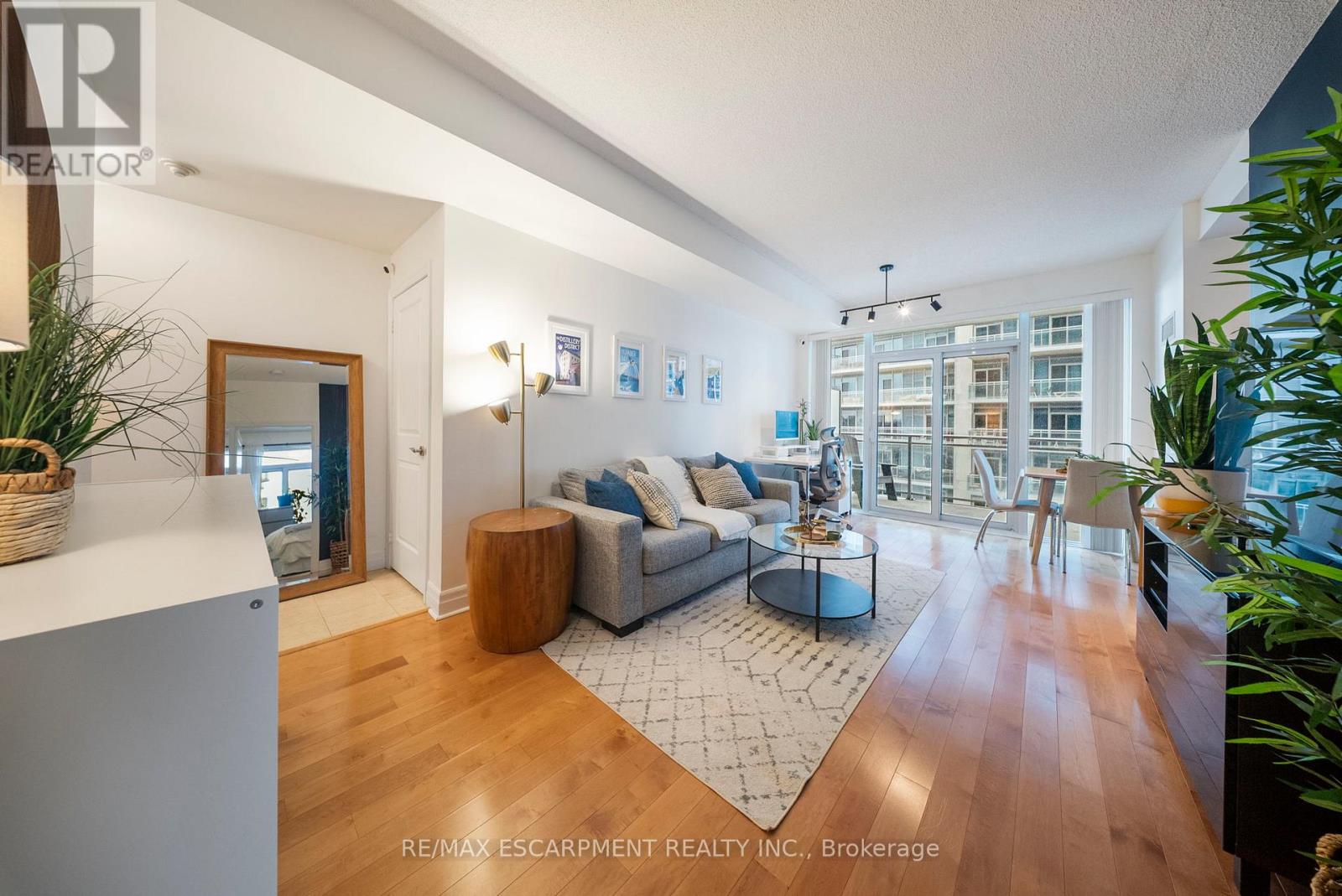 707 - 58 Marine Parade Drive, Toronto, Ontario  M8V 4G1 - Photo 5 - W12675066