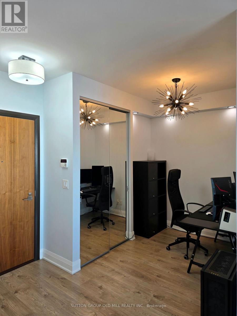 3801 - 36 Park Lawn Road, Toronto, Ontario  M8Y 3H8 - Photo 9 - W12675072