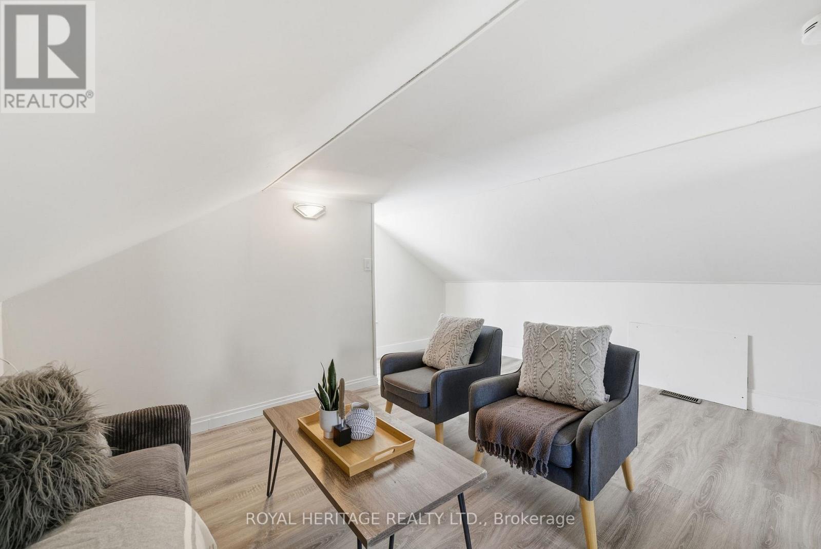 18 Spring Street, Quinte West, Ontario  K8V 3Y5 - Photo 25 - X12675052