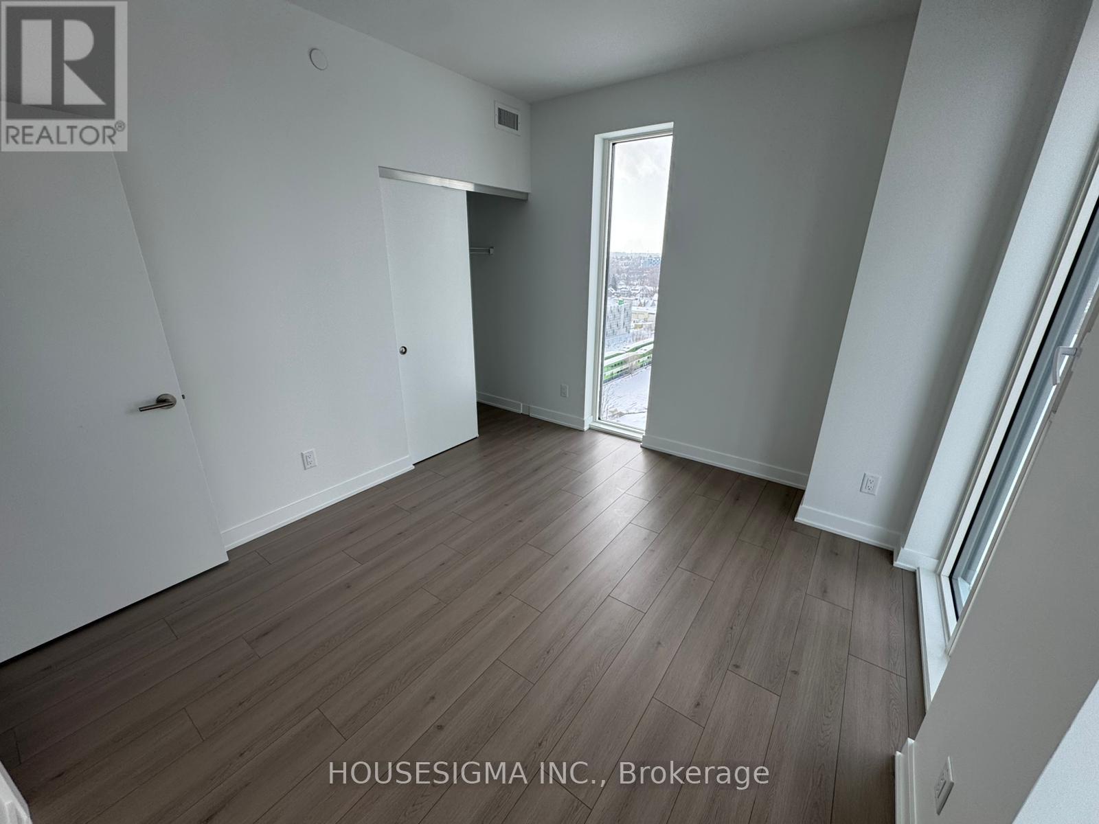 806 - 25 Wellington Street S, Kitchener, Ontario  N2G 0G5 - Photo 10 - X12675054