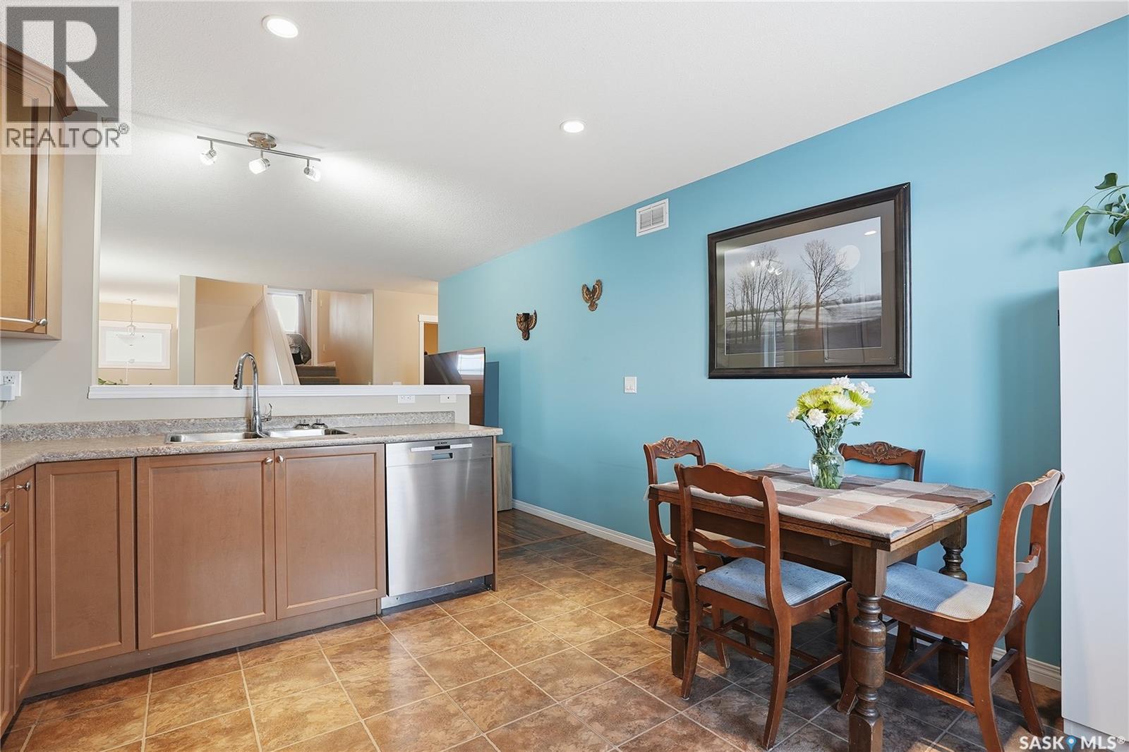 219 Henick Crescent, Saskatoon, Saskatchewan  S7H 0J9 - Photo 11 - SK026413