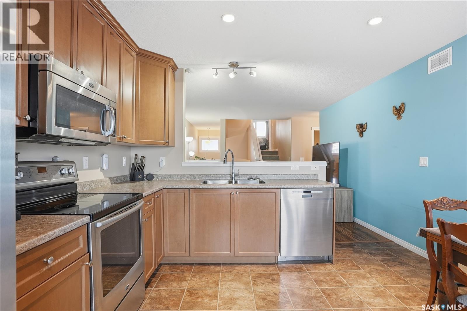 219 Henick Crescent, Saskatoon, Saskatchewan  S7H 0J9 - Photo 12 - SK026413