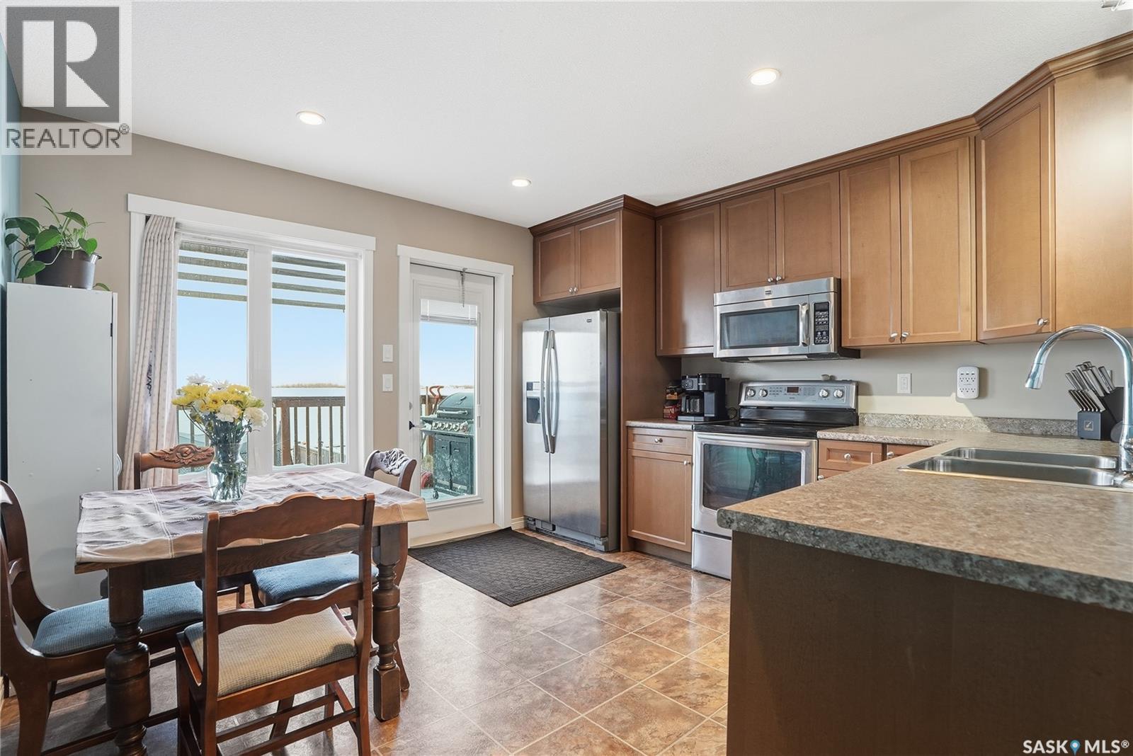 219 Henick Crescent, Saskatoon, Saskatchewan  S7H 0J9 - Photo 9 - SK026413