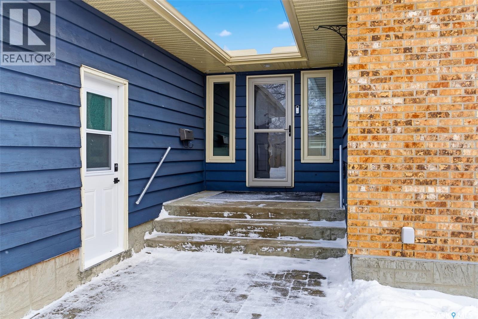 3203 Margaret Road, Regina, Saskatchewan  S4V 1B2 - Photo 3 - SK026251