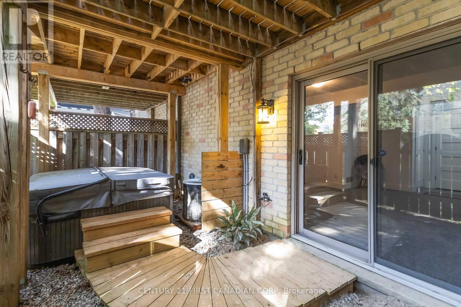 4 - 609 Colborne Street, London East, Ontario N6B 2V3 - Photo 19 - X12675130