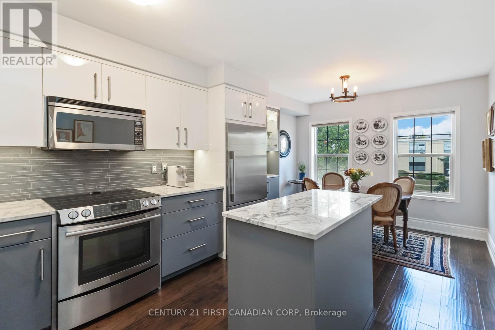 Photo 21 of 26 for 4 - 609 Colborne Street