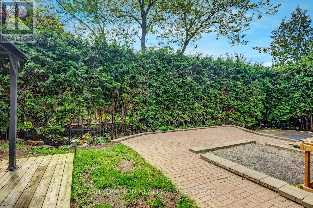 25 Spindle Way, Ottawa, Ontario  K2S 1J3 - Photo 24 - X12675106