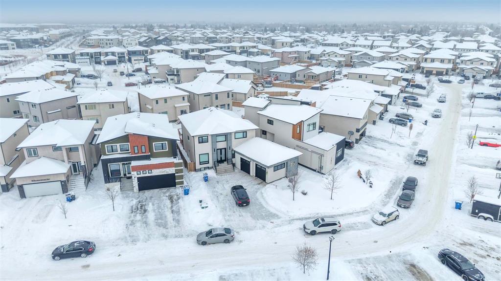 49 Prairie Spring Bay, Winnipeg, Manitoba  R2R 2Z6 - Photo 32 - 202600458