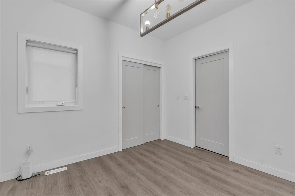 49 Prairie Spring Bay, Winnipeg, Manitoba  R2R 2Z6 - Photo 6 - 202600458