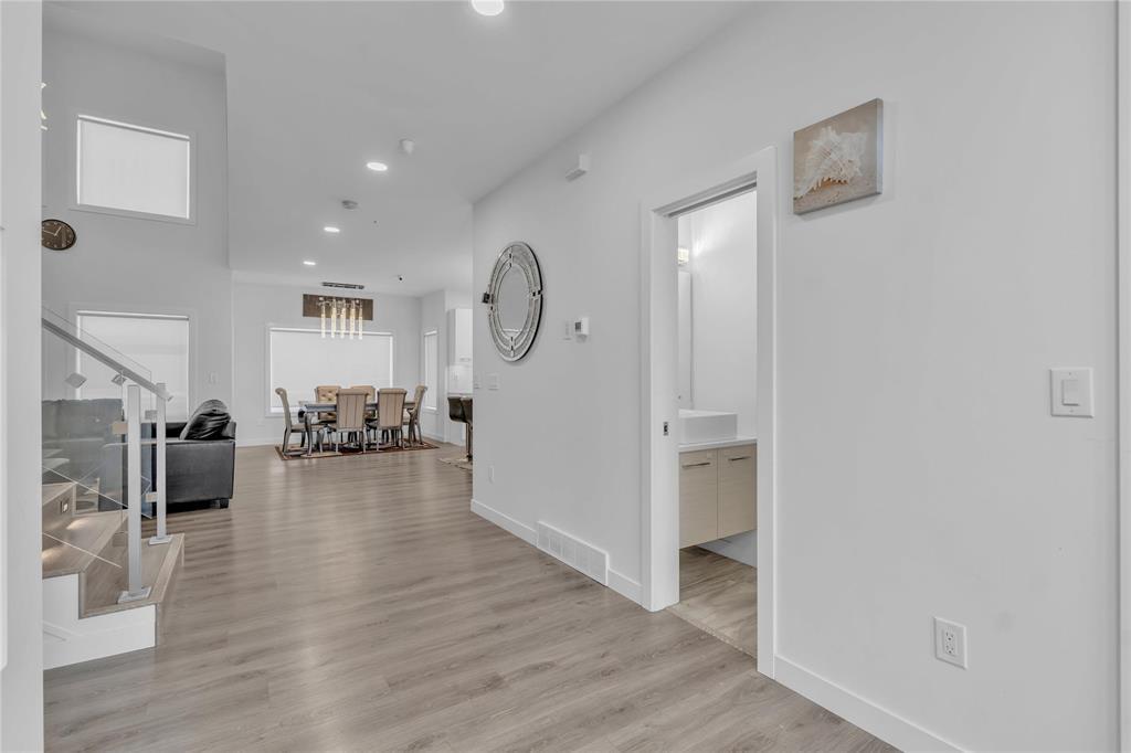 49 Prairie Spring Bay, Winnipeg, Manitoba  R2R 2Z6 - Photo 8 - 202600458