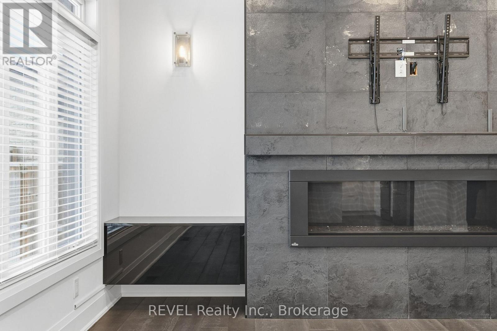 7641 Drummond Road, Niagara Falls, Ontario  L2G 0G9 - Photo 10 - X12675142