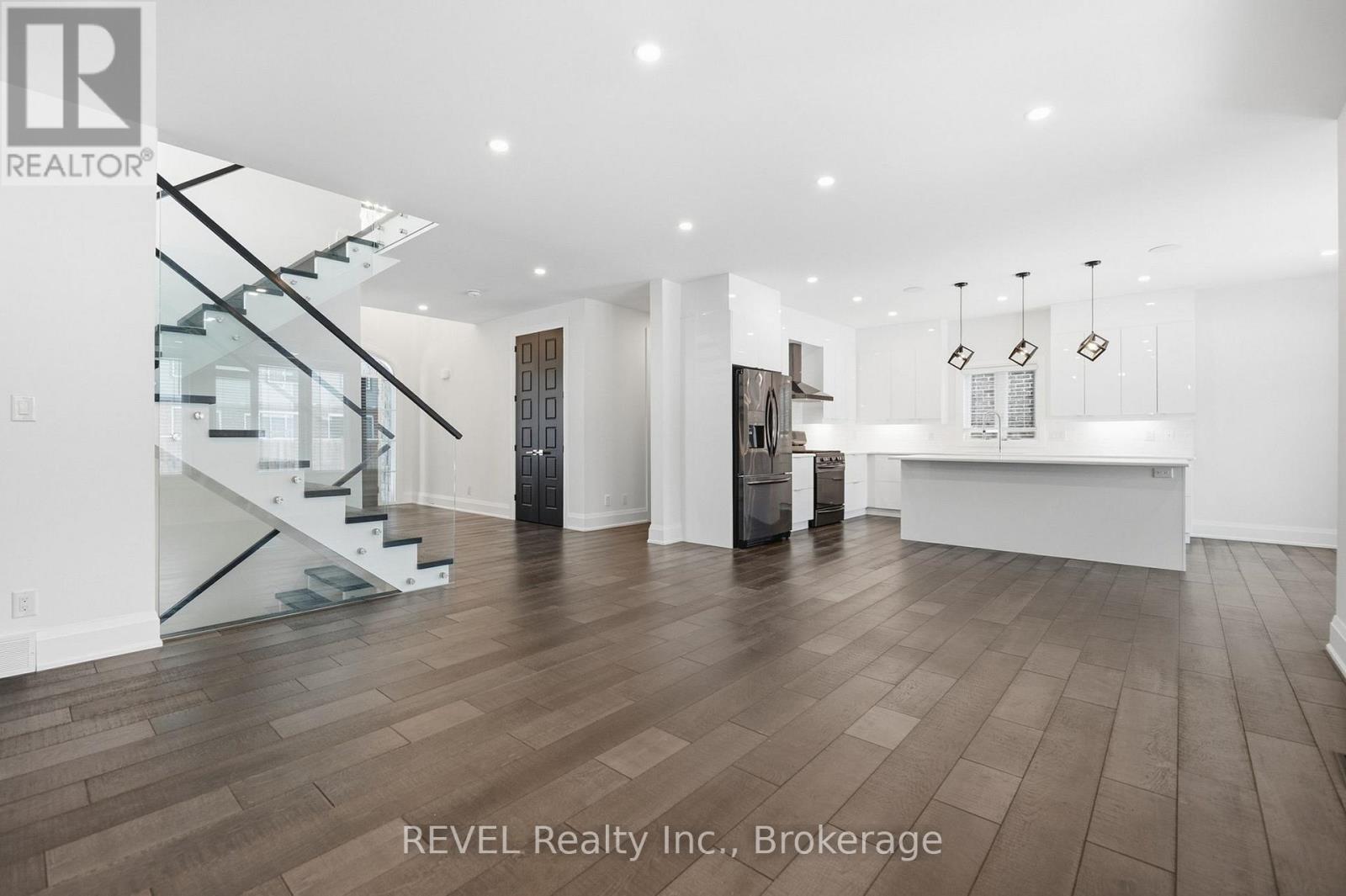 7641 Drummond Road, Niagara Falls, Ontario  L2G 0G9 - Photo 12 - X12675142