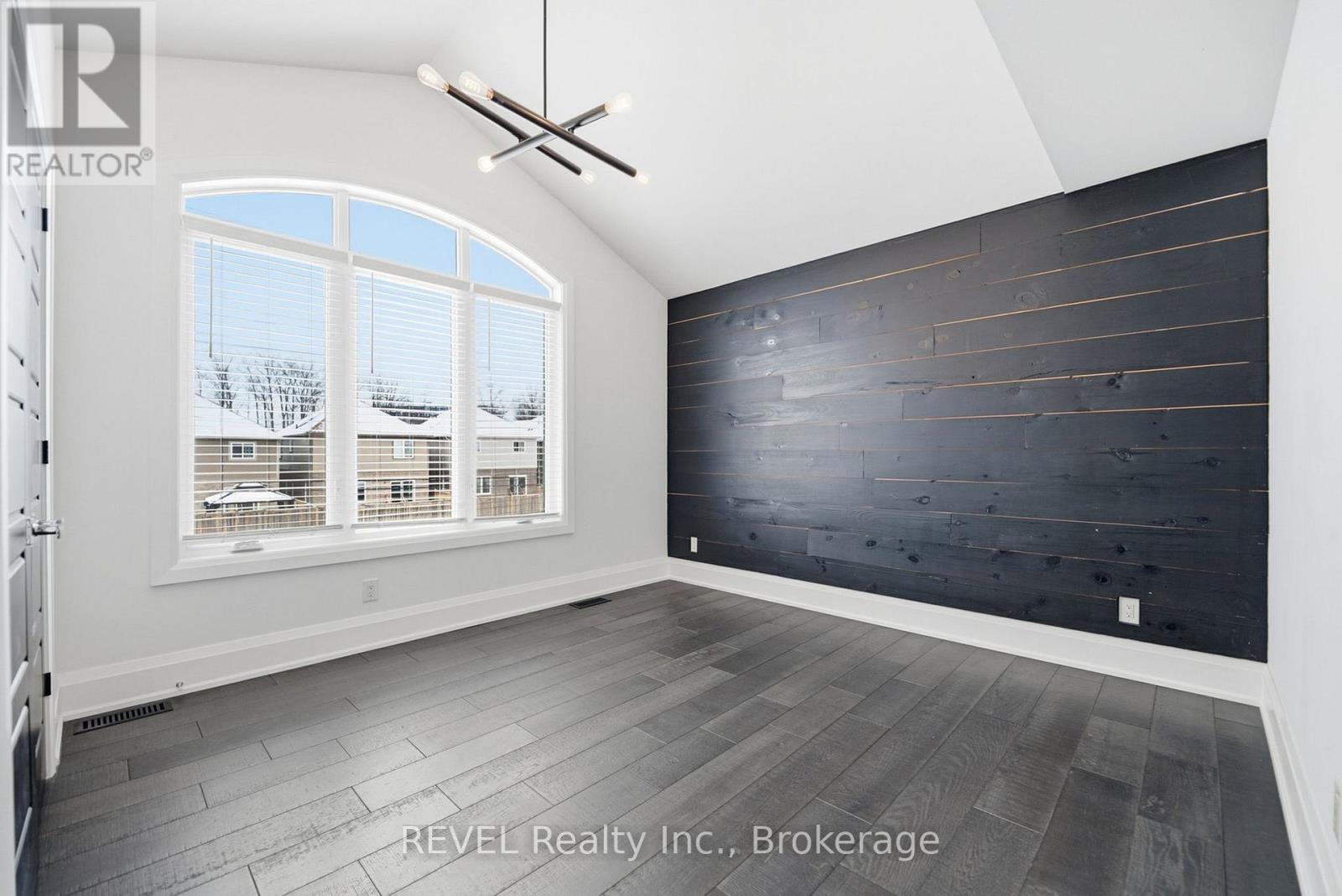 7641 Drummond Road, Niagara Falls, Ontario  L2G 0G9 - Photo 24 - X12675142