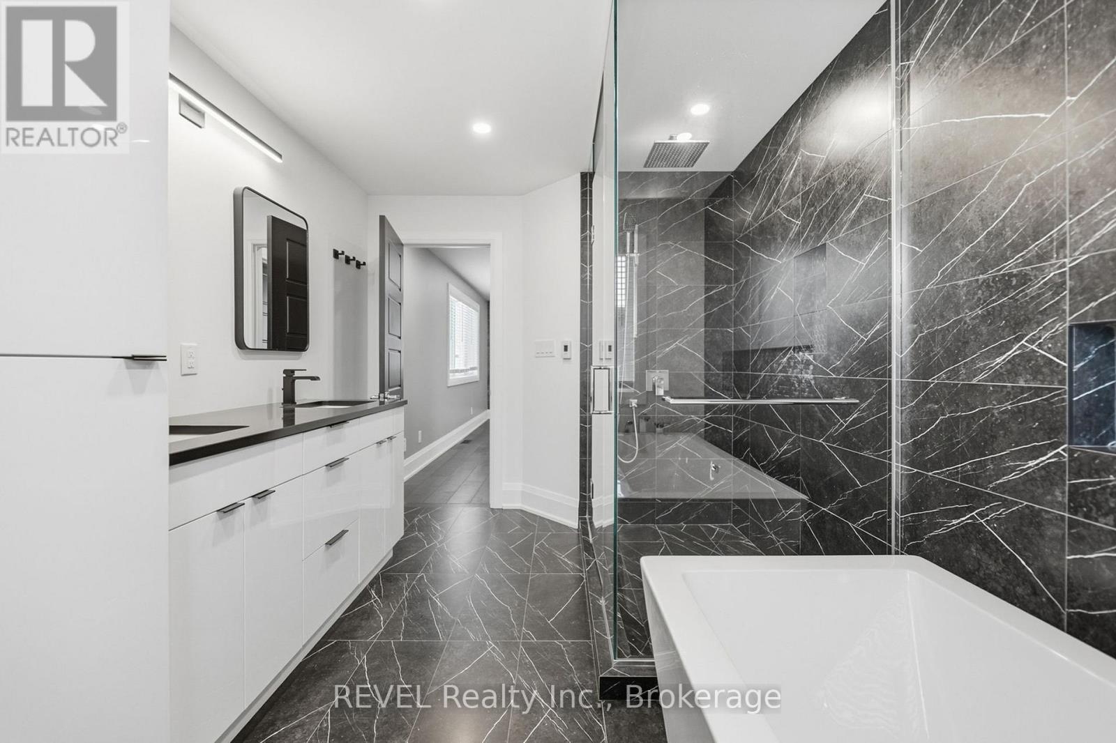 7641 Drummond Road, Niagara Falls, Ontario  L2G 0G9 - Photo 33 - X12675142